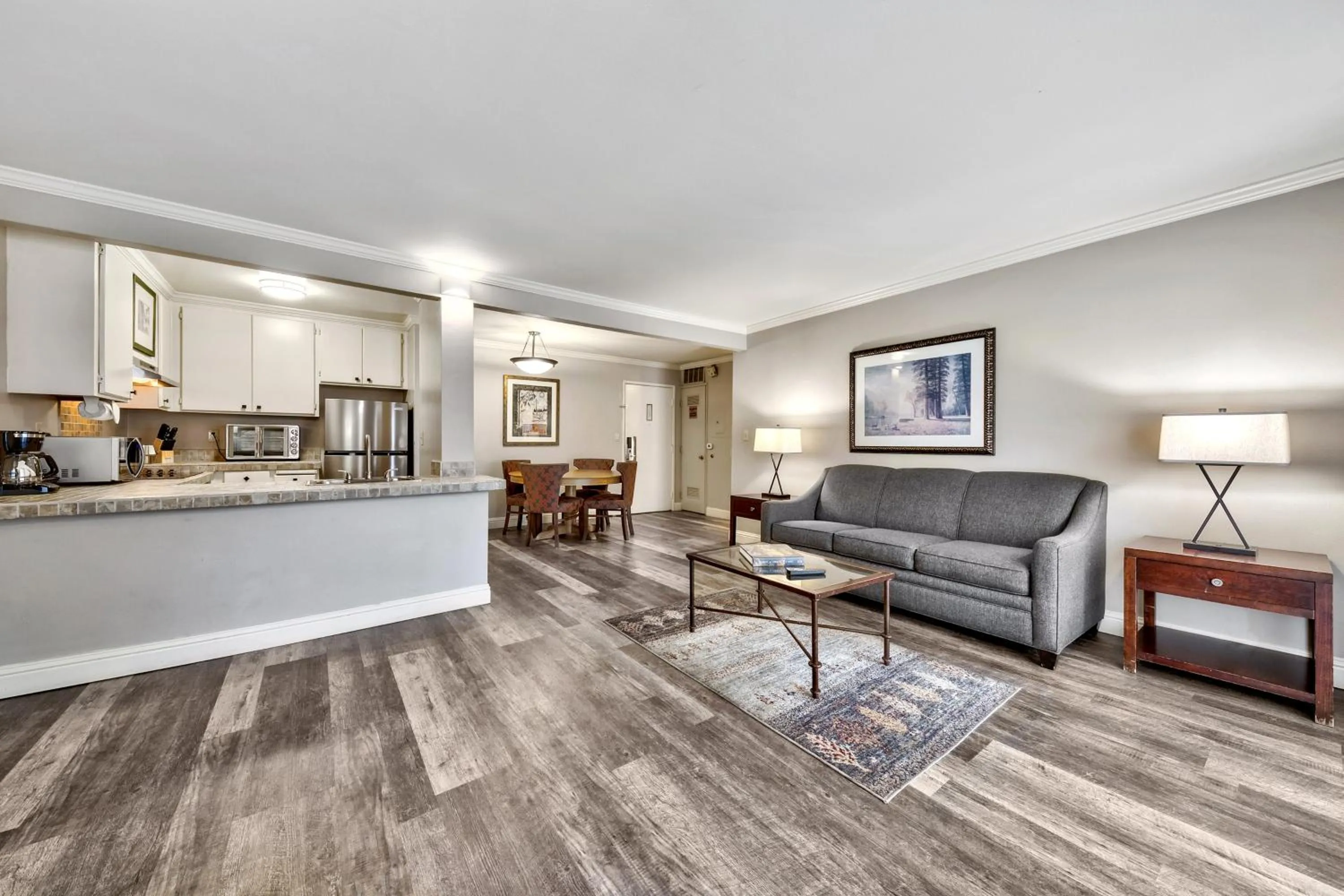 Living room in Forest Suites Resort at the Heavenly Village