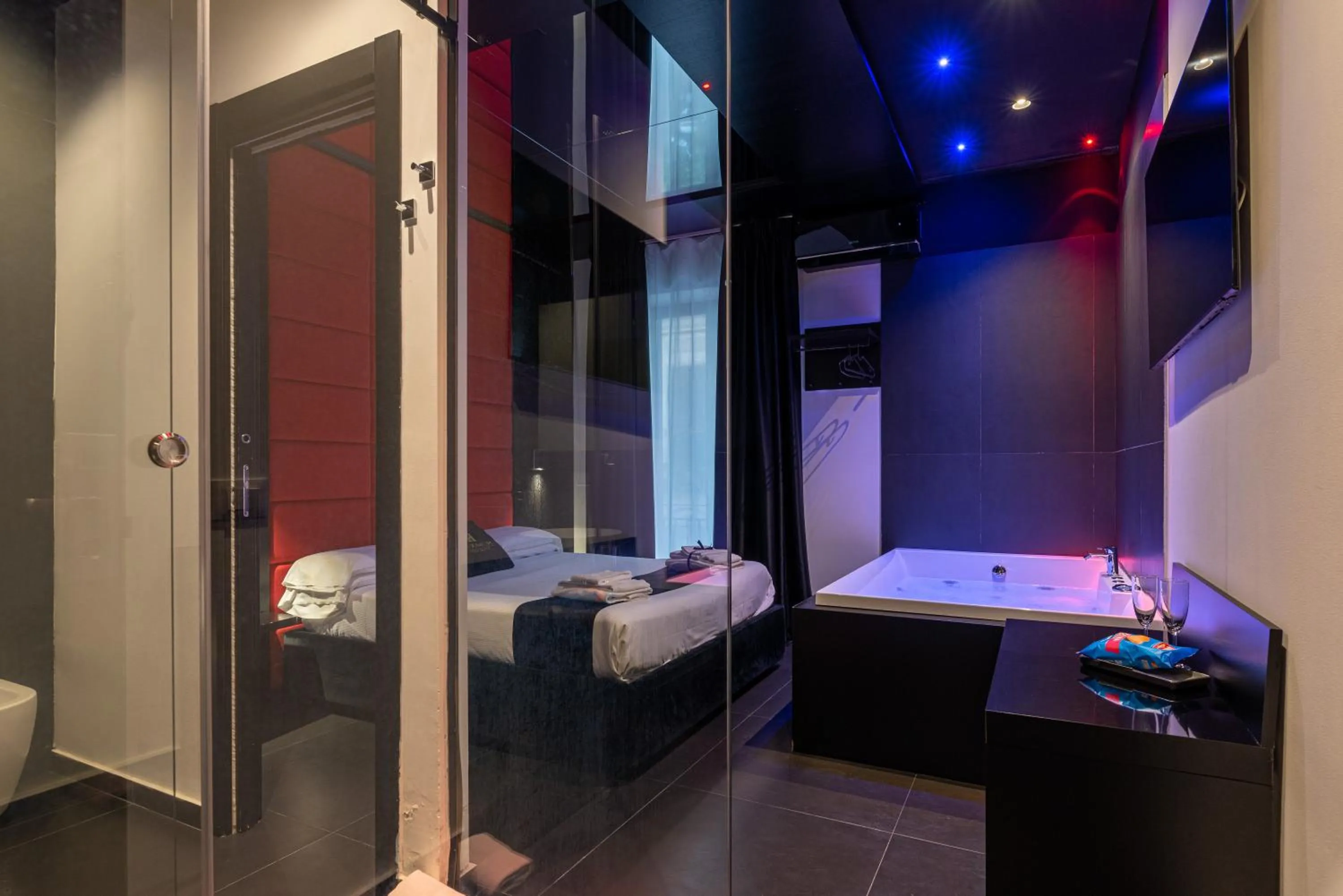 Bed in Maximum hub suite&spa