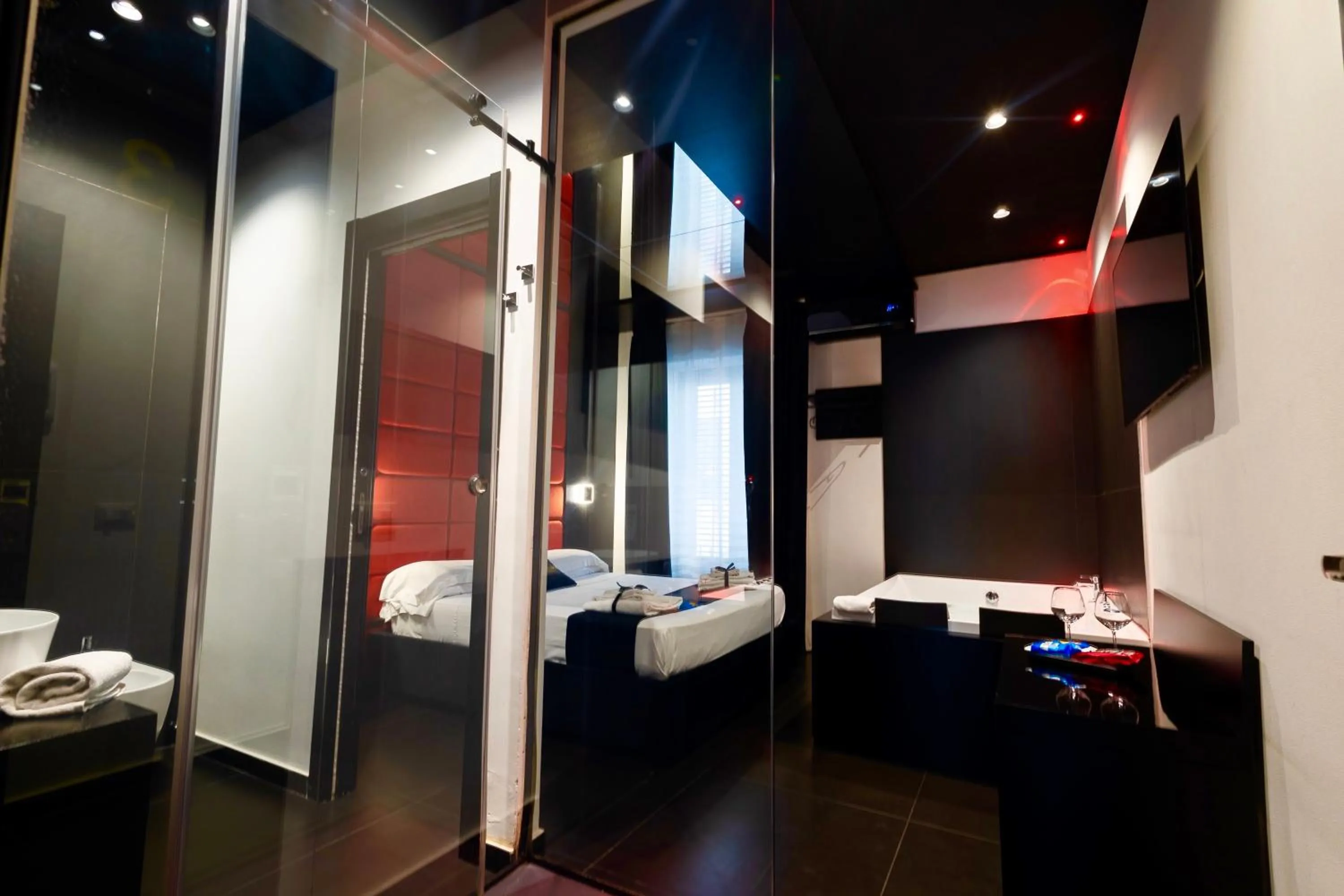 Bed in Maximum hub suite&spa