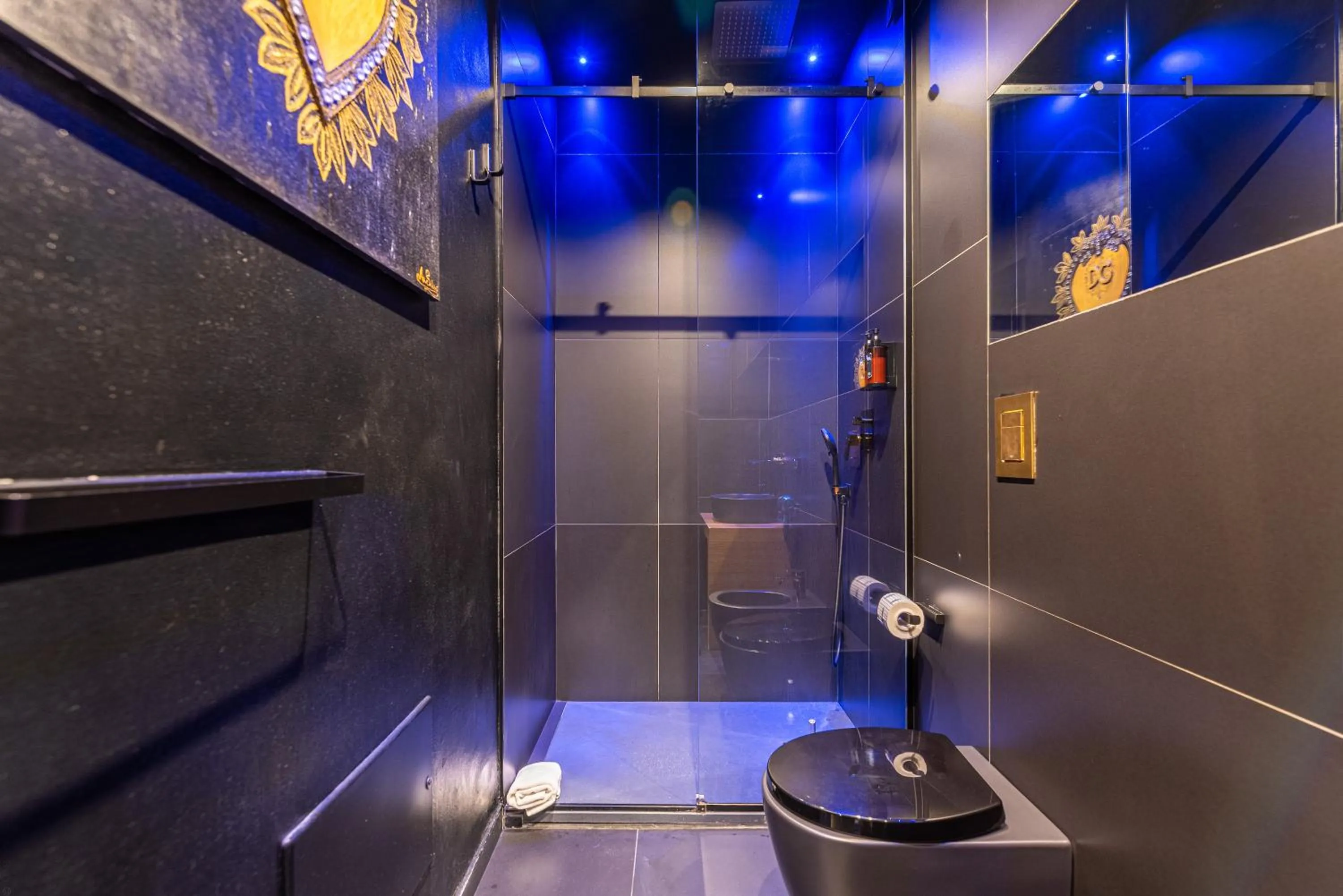 Maximum hub suite&spa