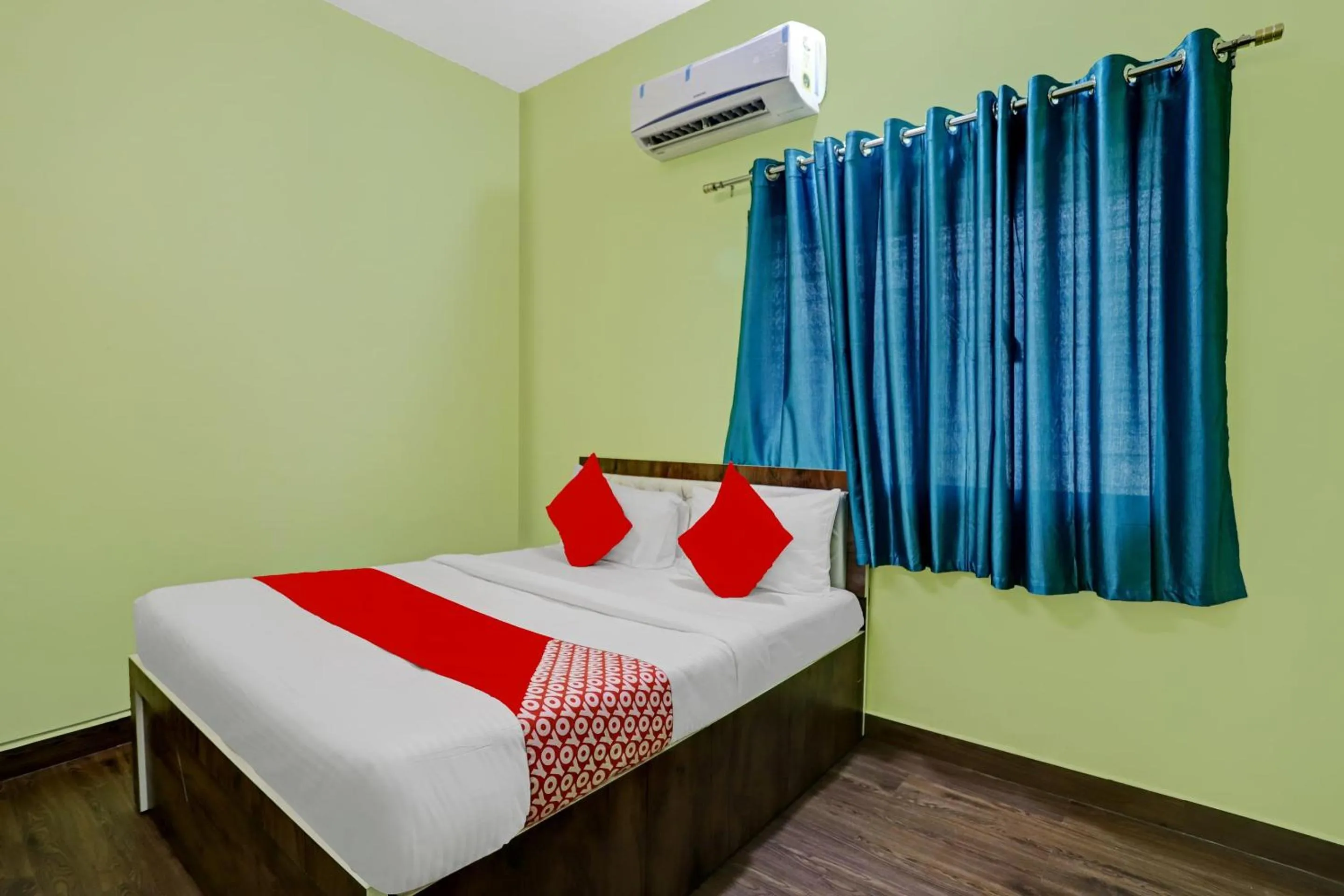 Bedroom, Bed in Hotel O Pritesh Avenue