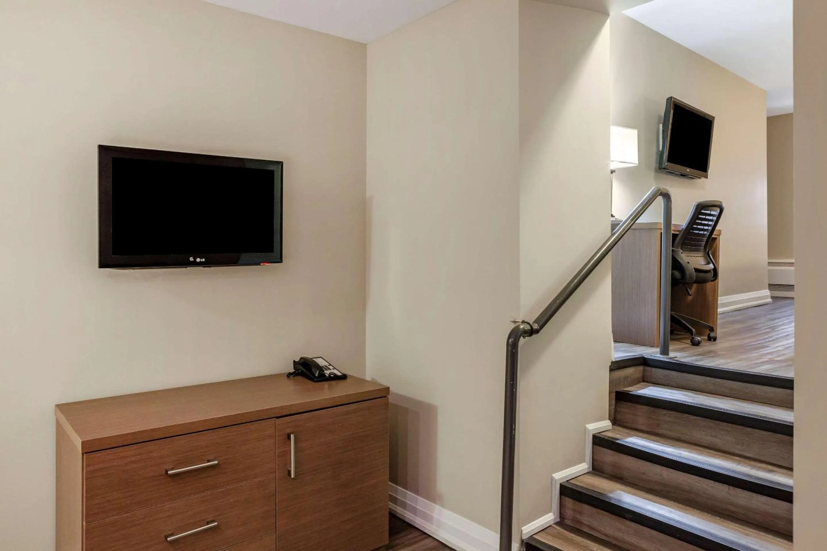 Photo of the whole room in Econo Lodge Inn & Suites Downtown