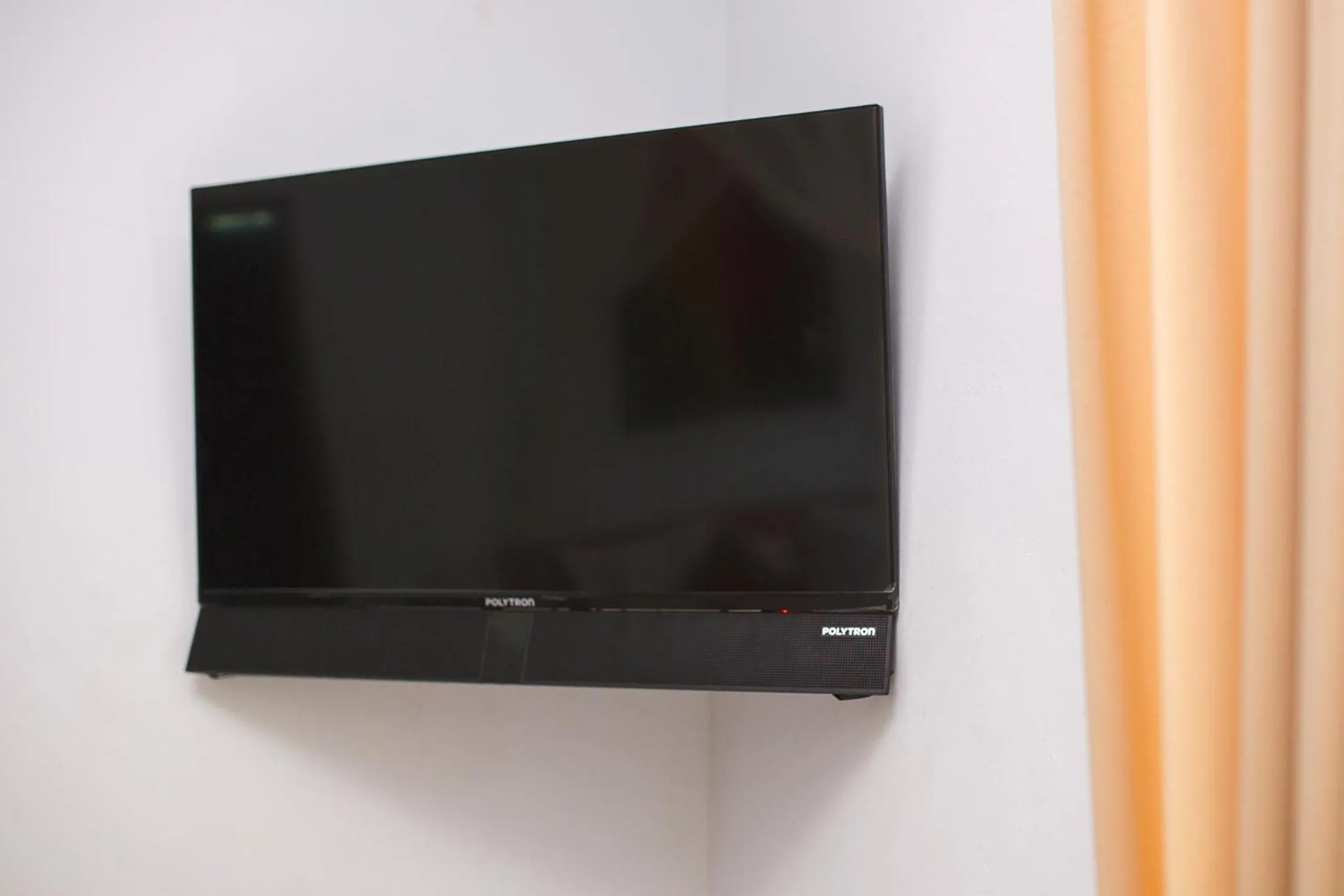 TV and multimedia in Pundi Kaya