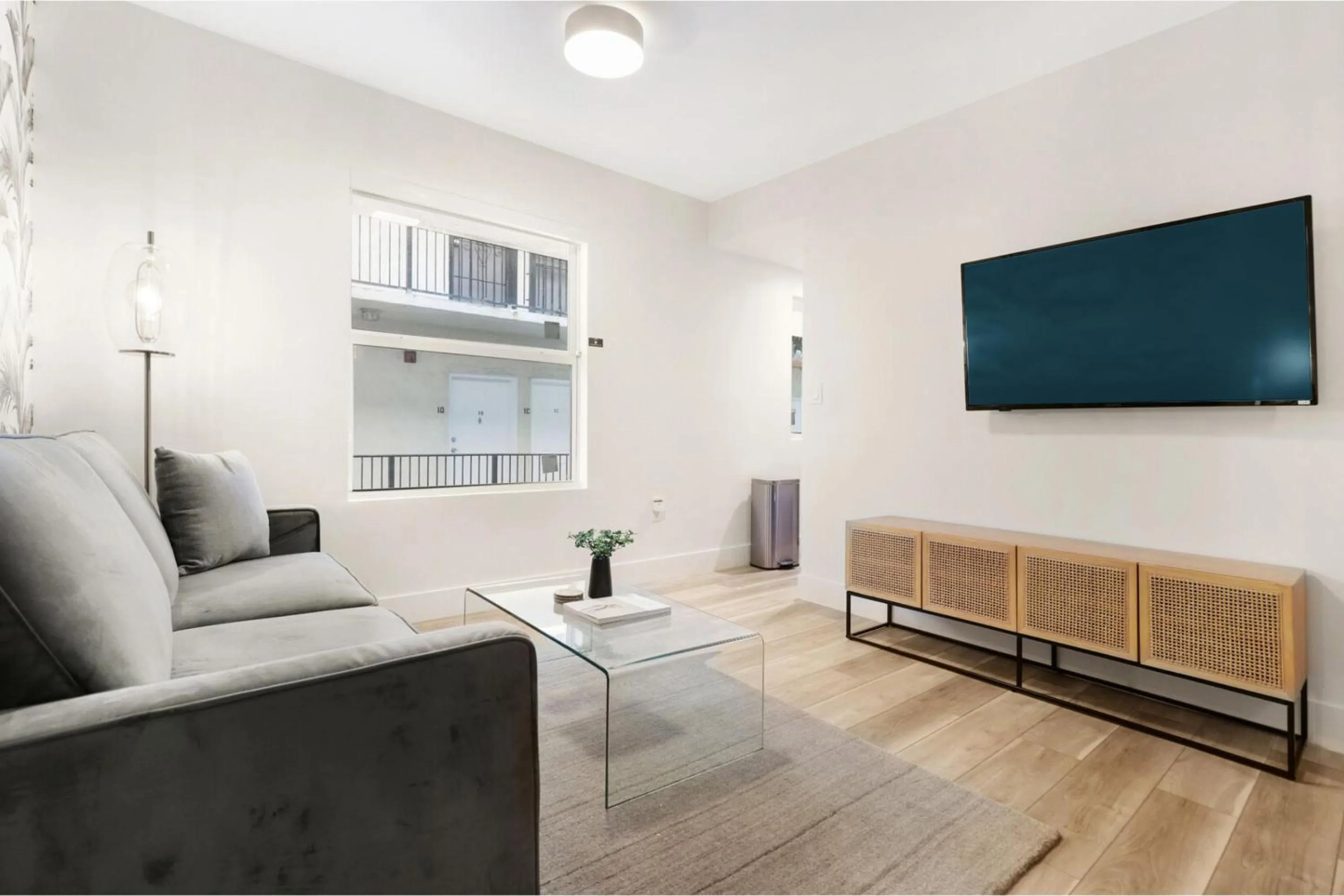 Roami at The Carmela