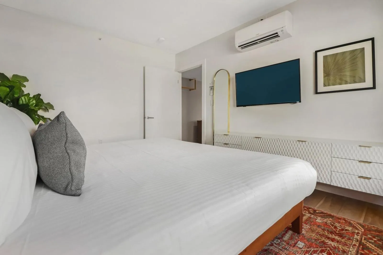 Bed in Roami at The Carmela