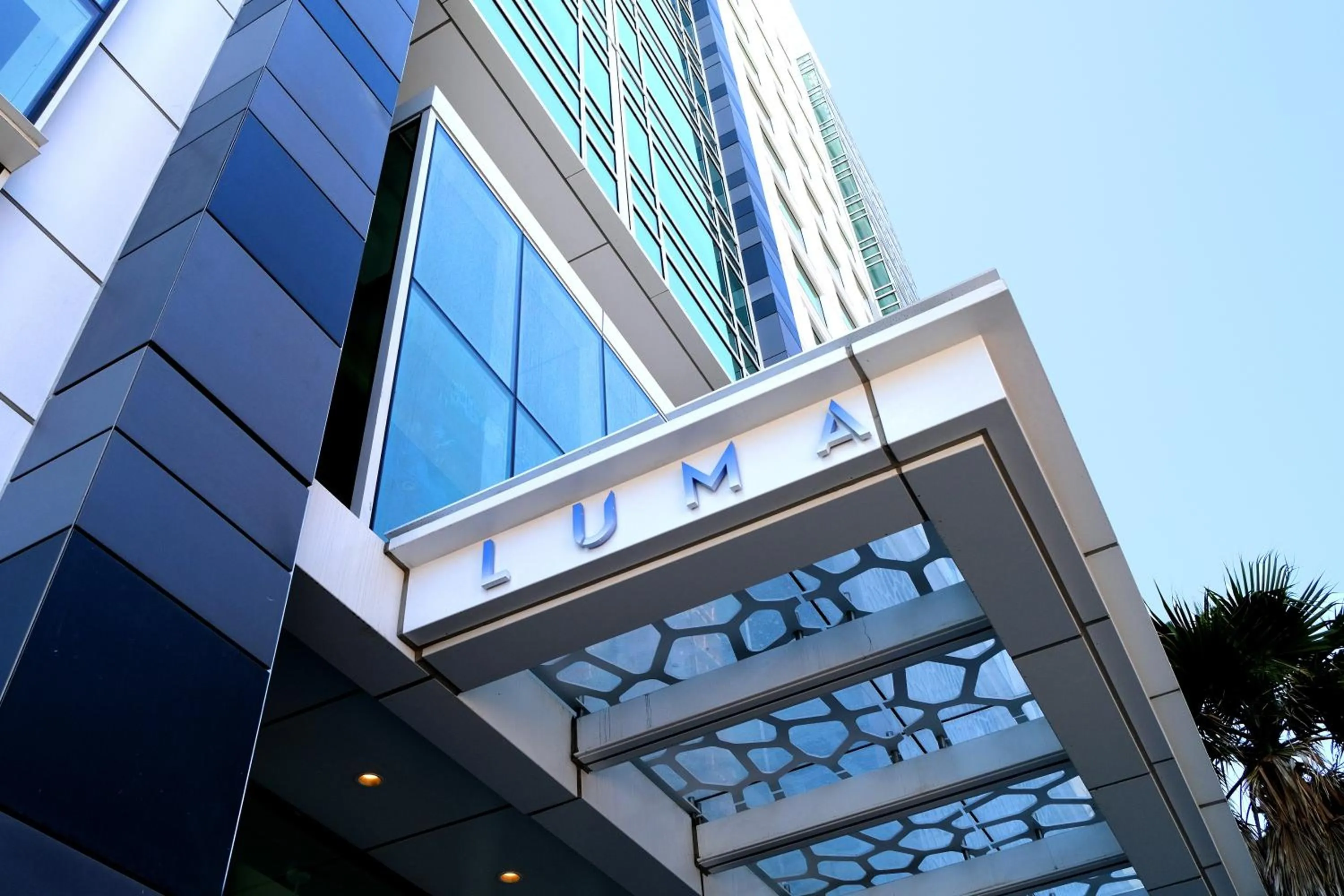 Property building in LUMA Hotel San Francisco