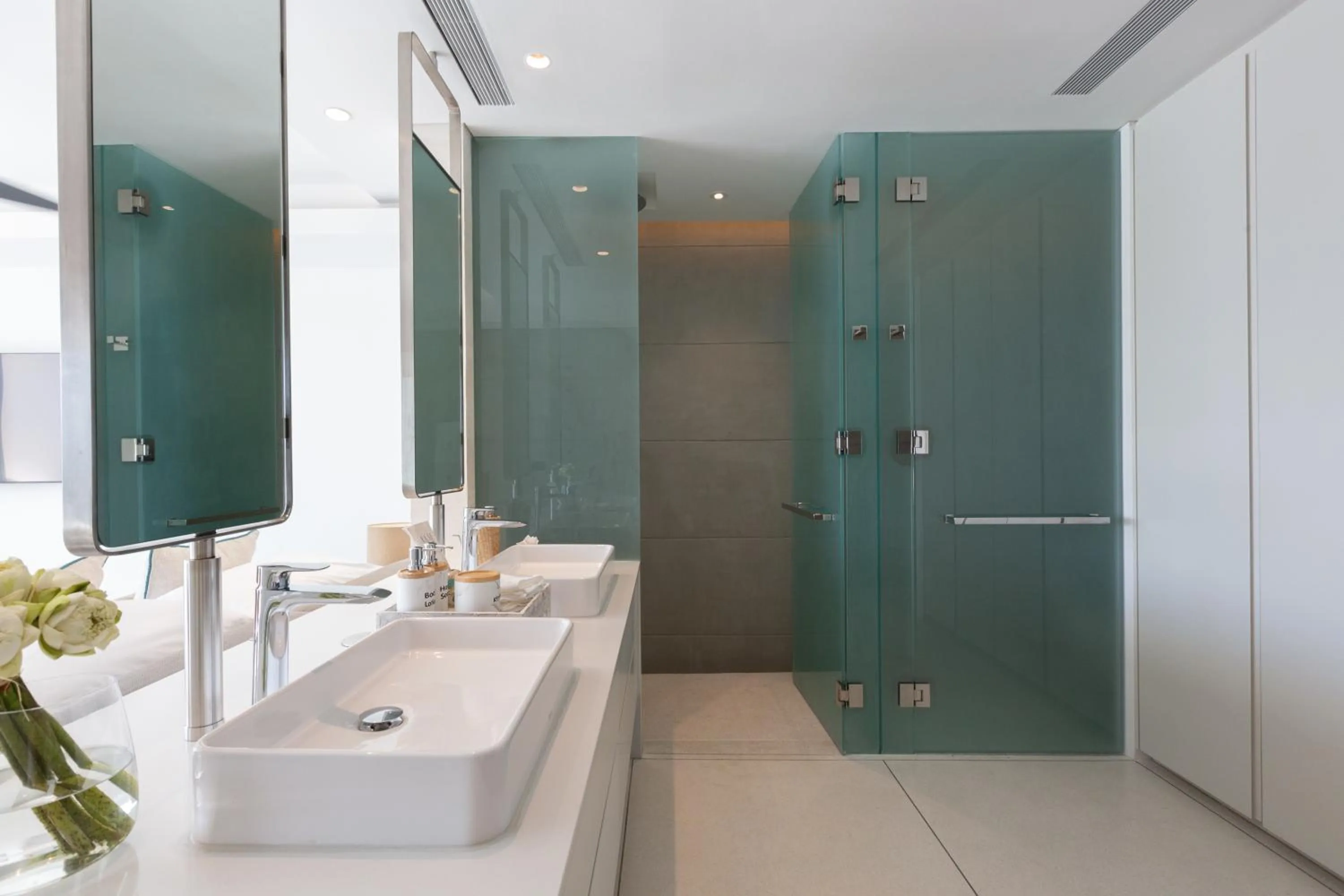Shower in Kerem Luxury Beachfront Villas
