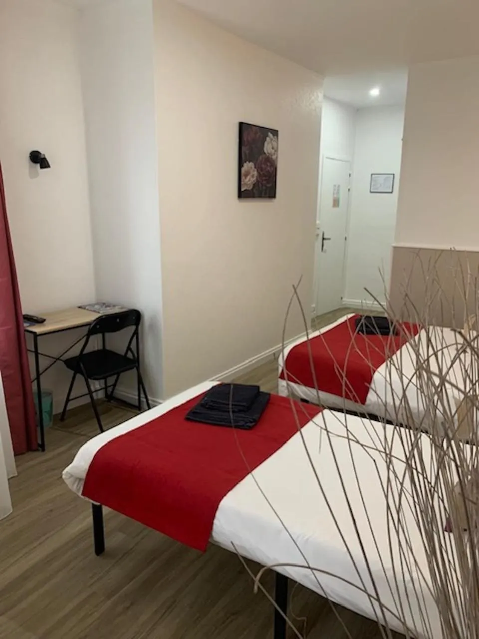 Bedroom, Bed in Hôtel Restaurant de l'Union