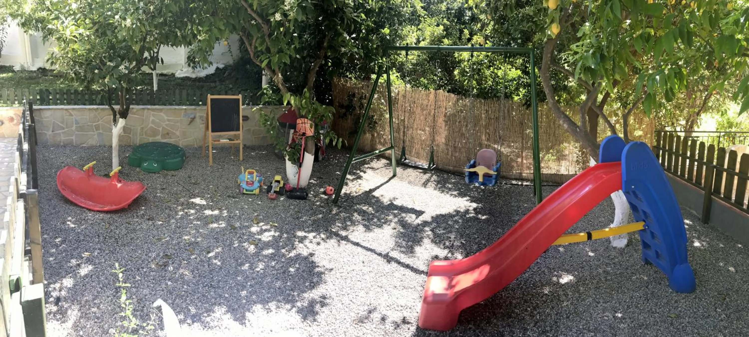 Garden in Oasis Apartments