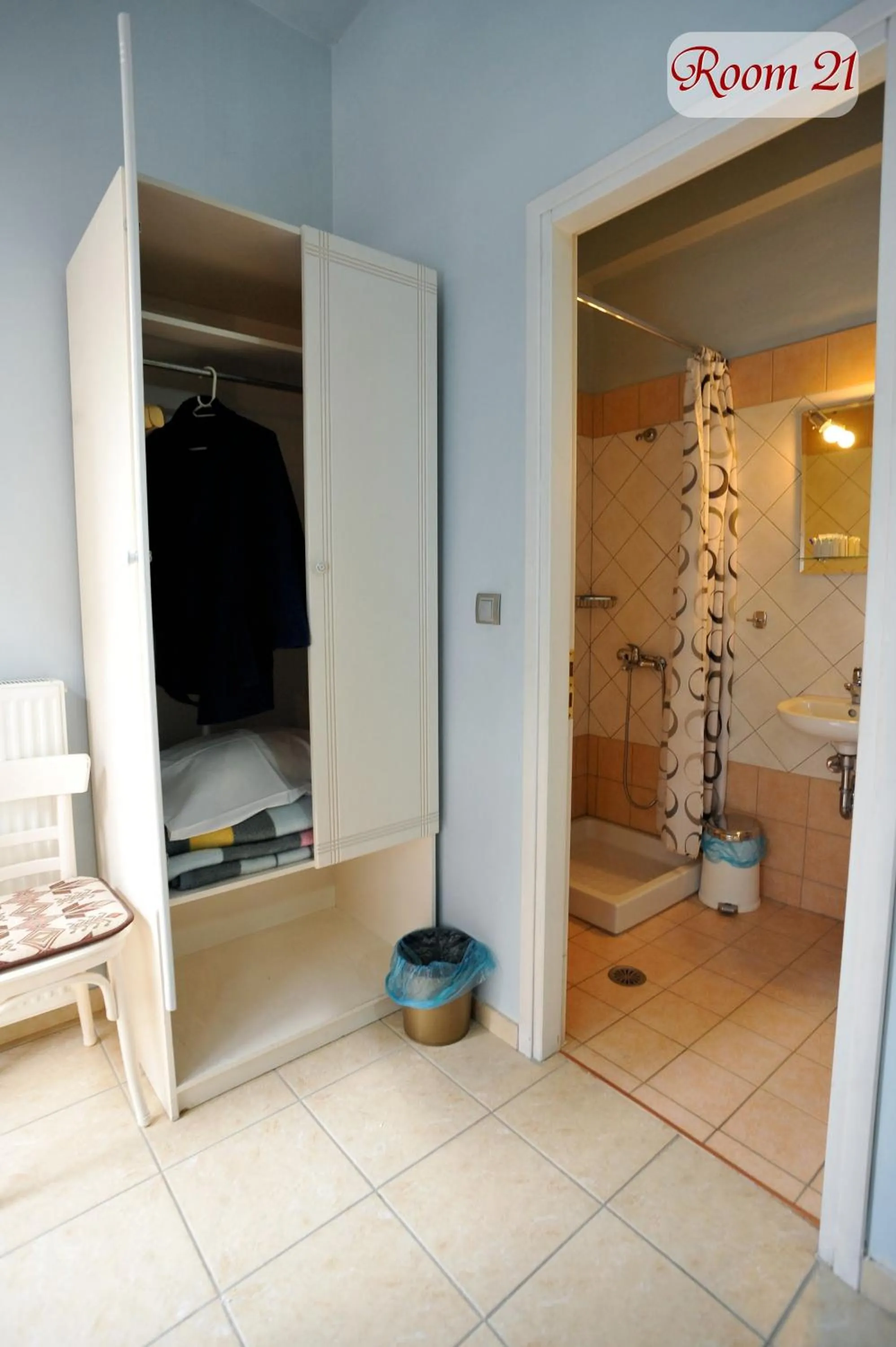 Bathroom in Apollon Hotel