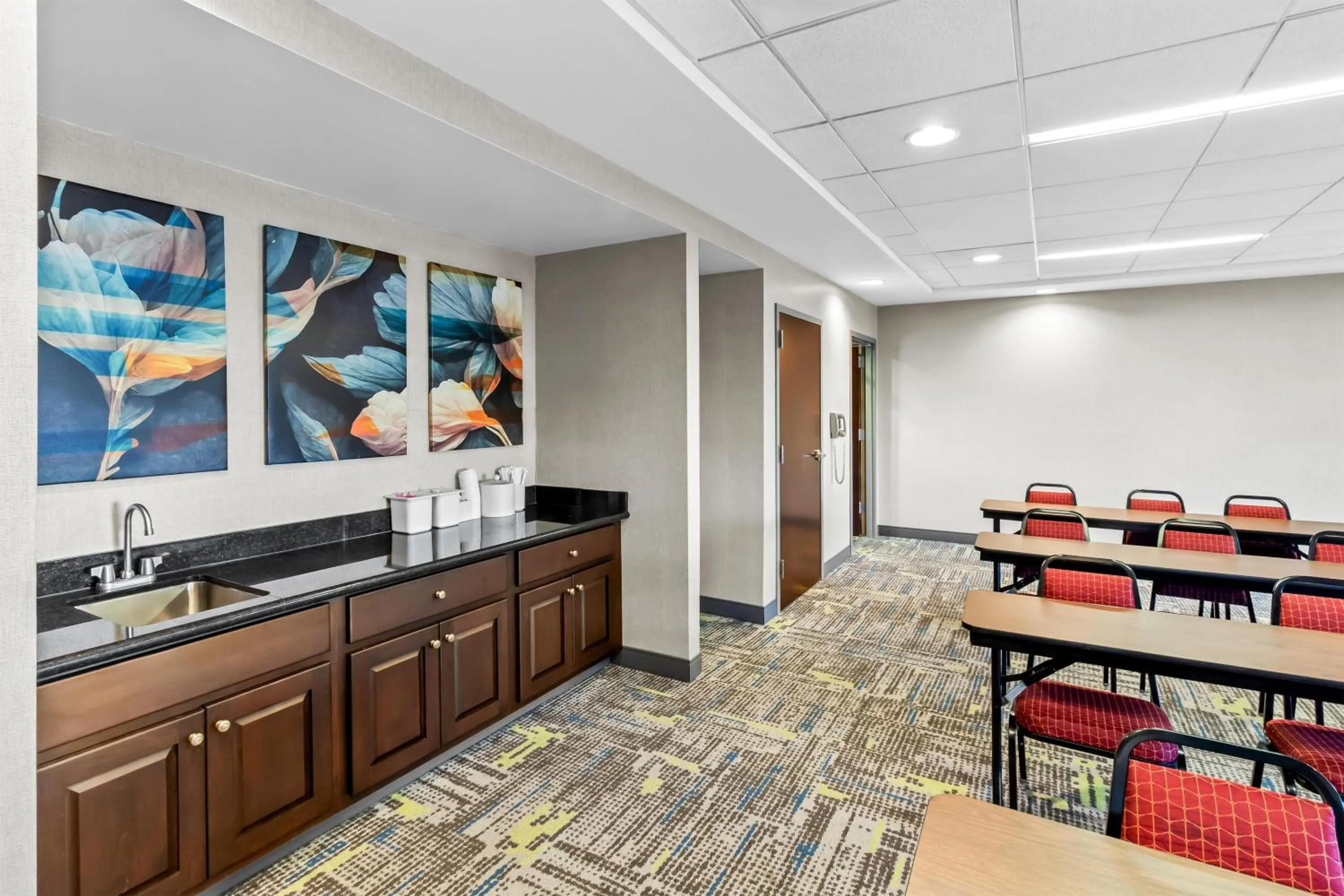Meeting/conference room in Hampton Inn Middletown