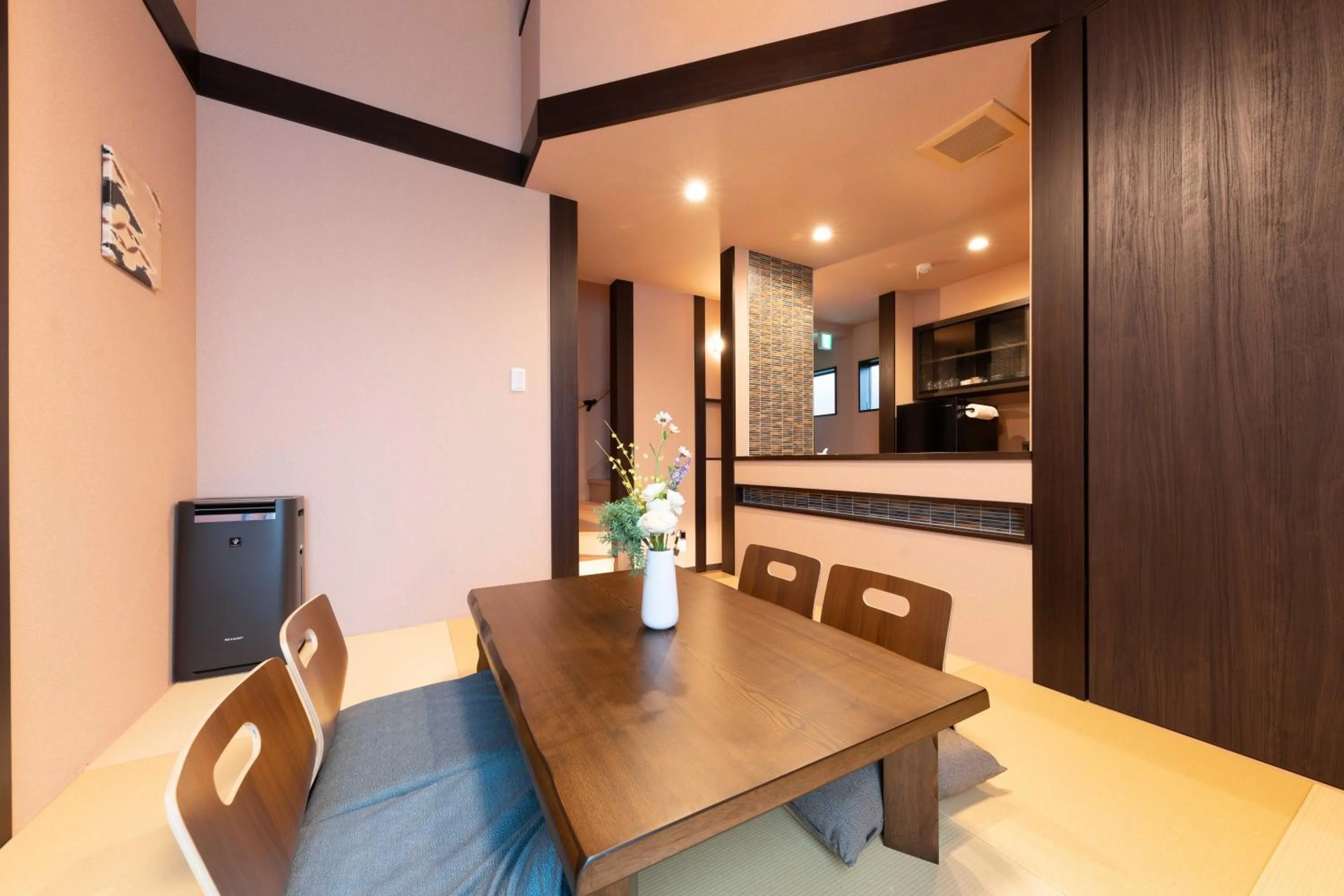 Living room in SYLA HOTEL 箱根強羅 West - SYLA HOTEL HAKONE GORA West