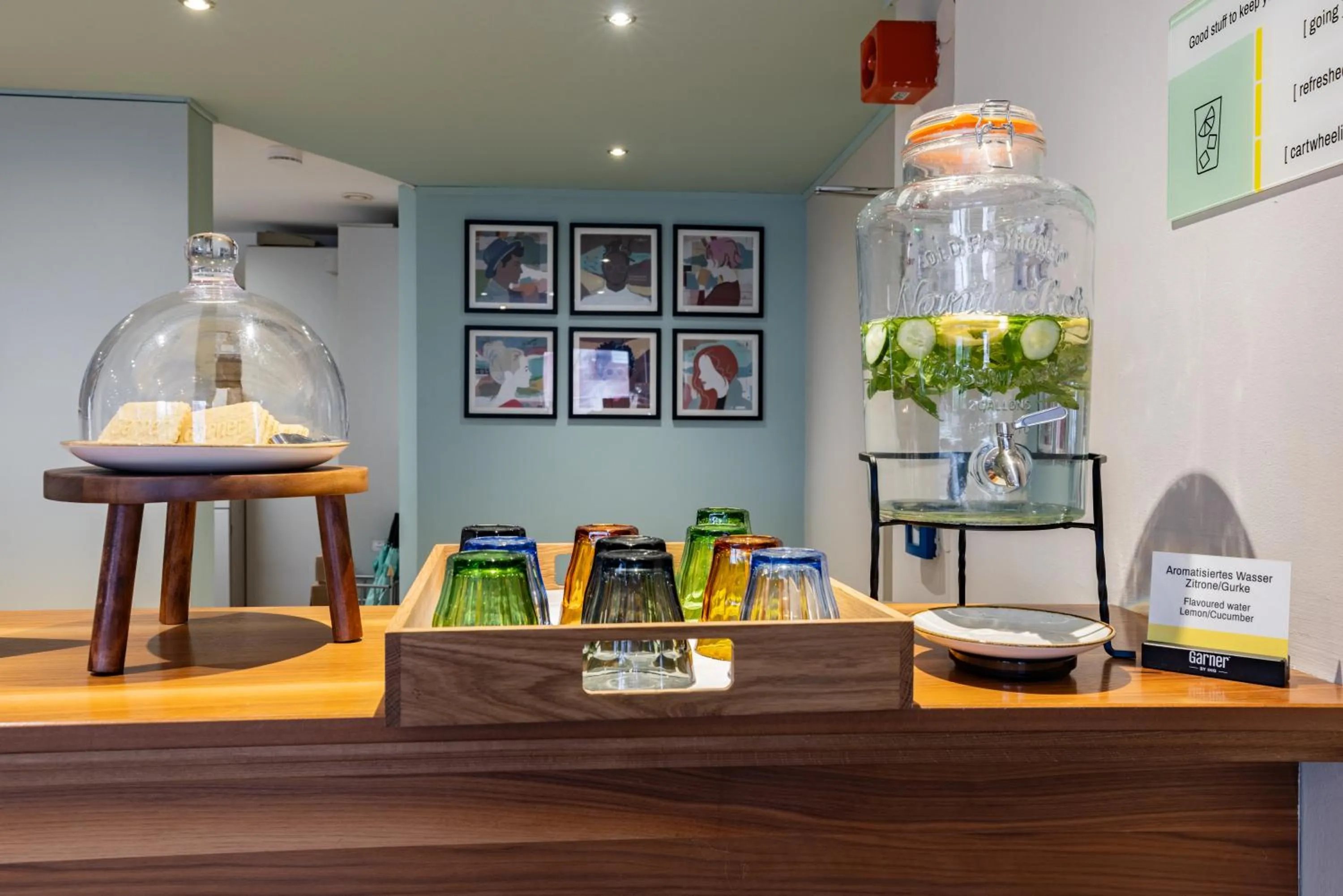 Food and drinks in Garner Hotel Stuttgart City Centre by IHG