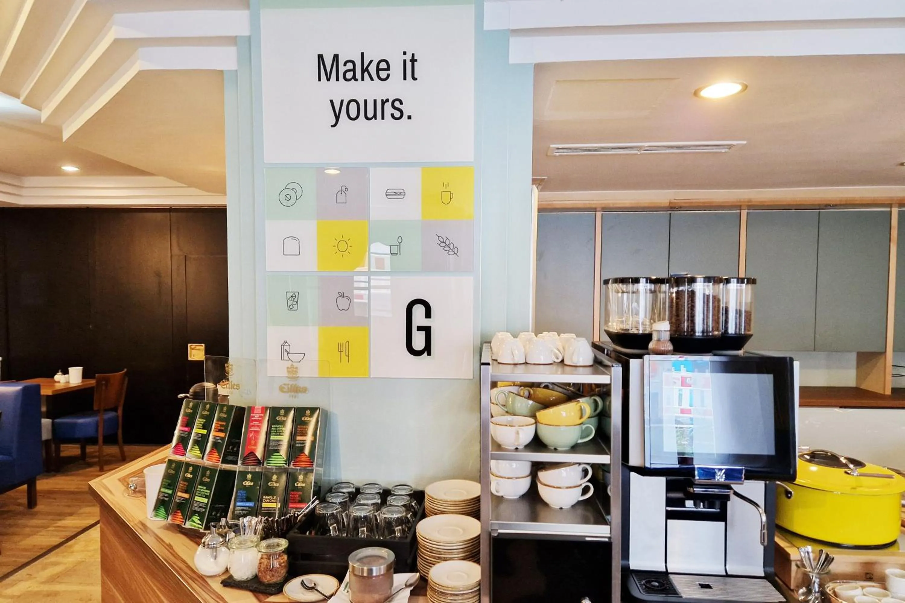 Breakfast in Garner Hotel Stuttgart City Centre by IHG