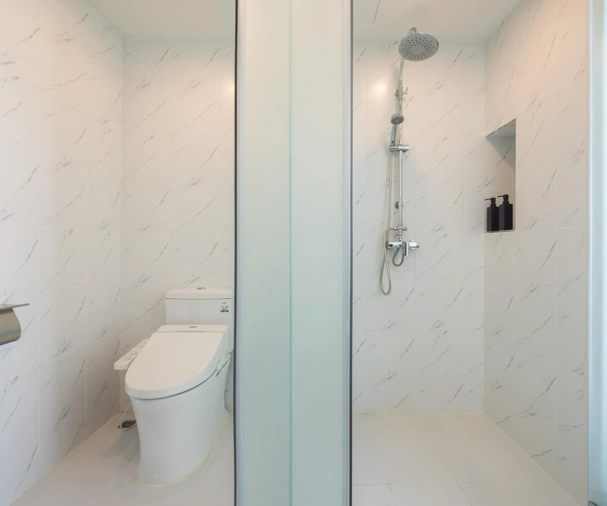 Bathroom in Hotel Selene Chiang Rai