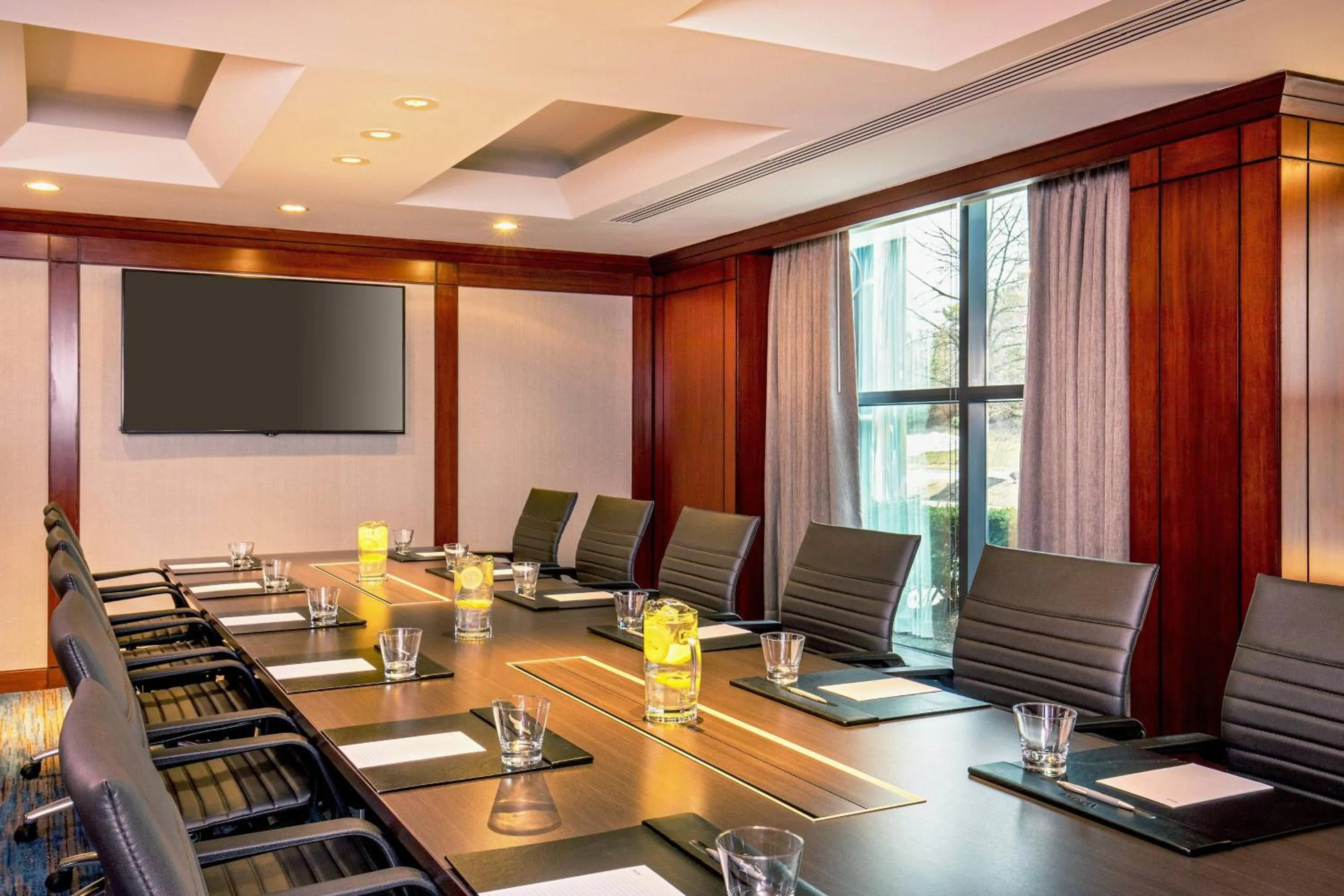 Meeting/conference room in The Westin Waltham Boston