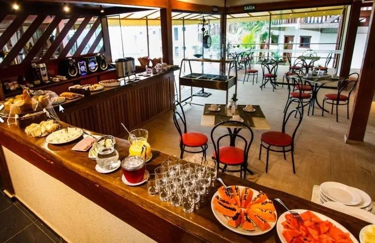 Restaurant/places to eat in Estrada Real Palace Hotel