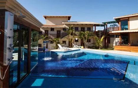 Swimming pool in Estrada Real Palace Hotel