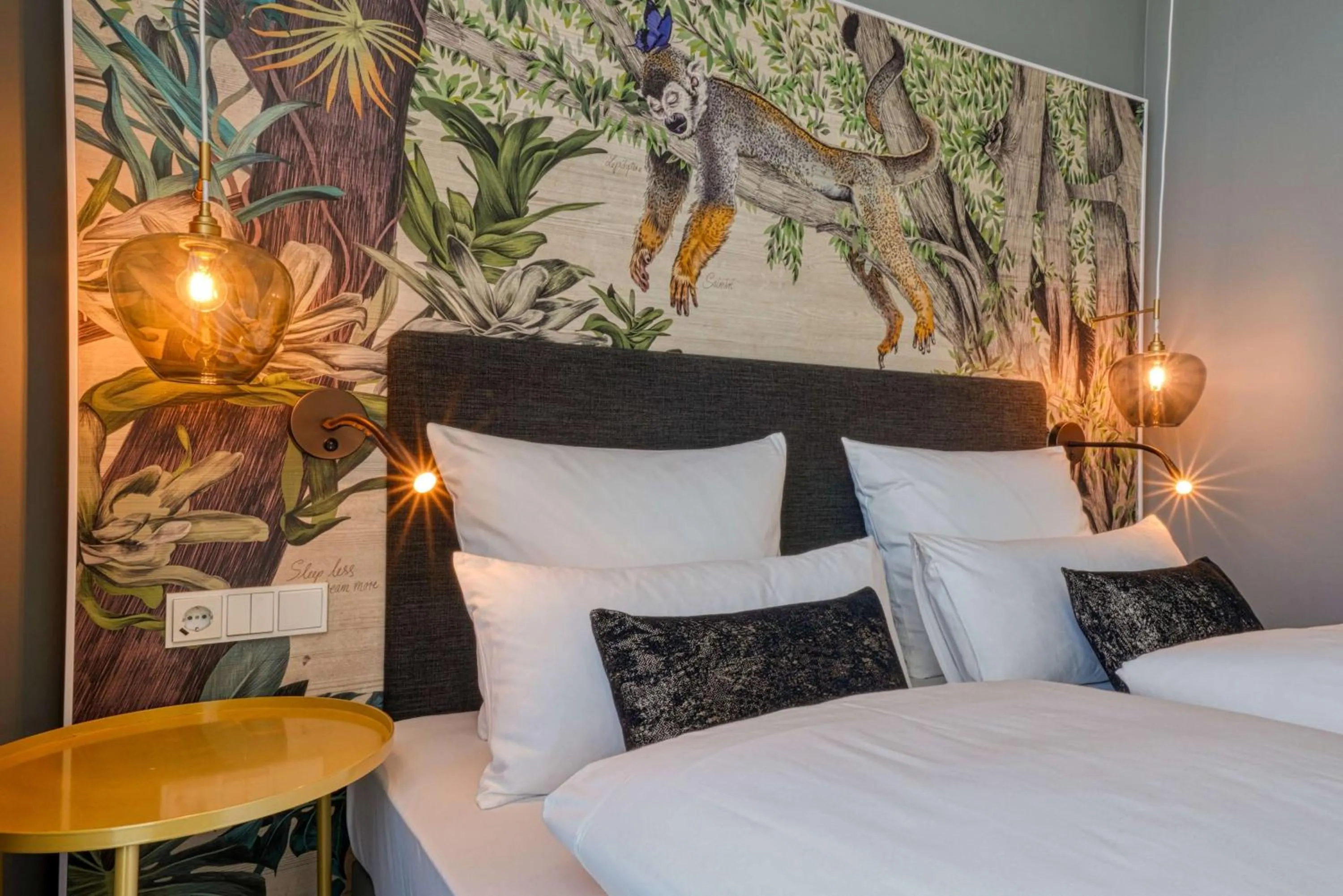 Photo of the whole room, Bed in Vienna House Easy by Wyndham Hamburg Bergedorf