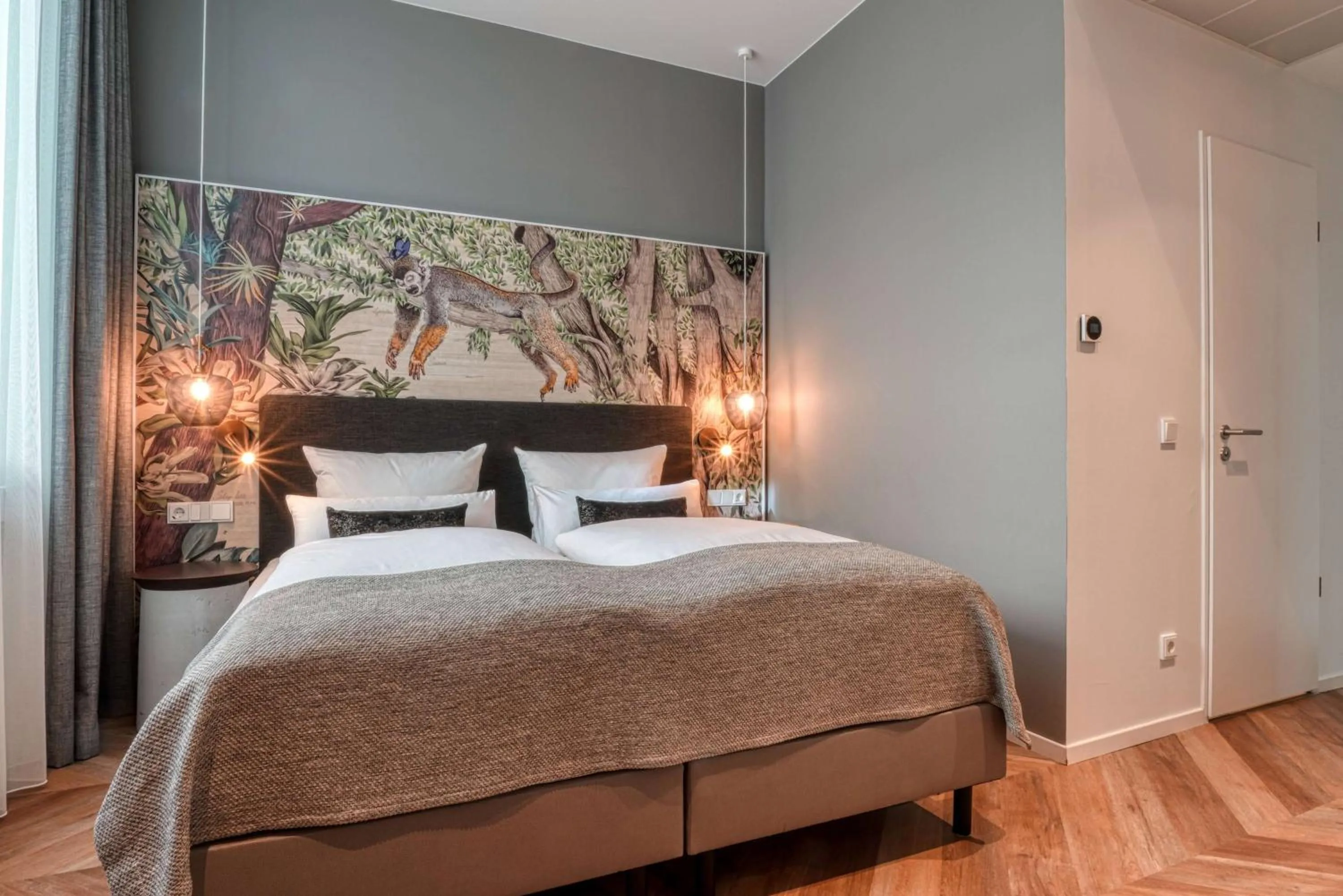 Photo of the whole room, Bed in Vienna House Easy by Wyndham Hamburg Bergedorf