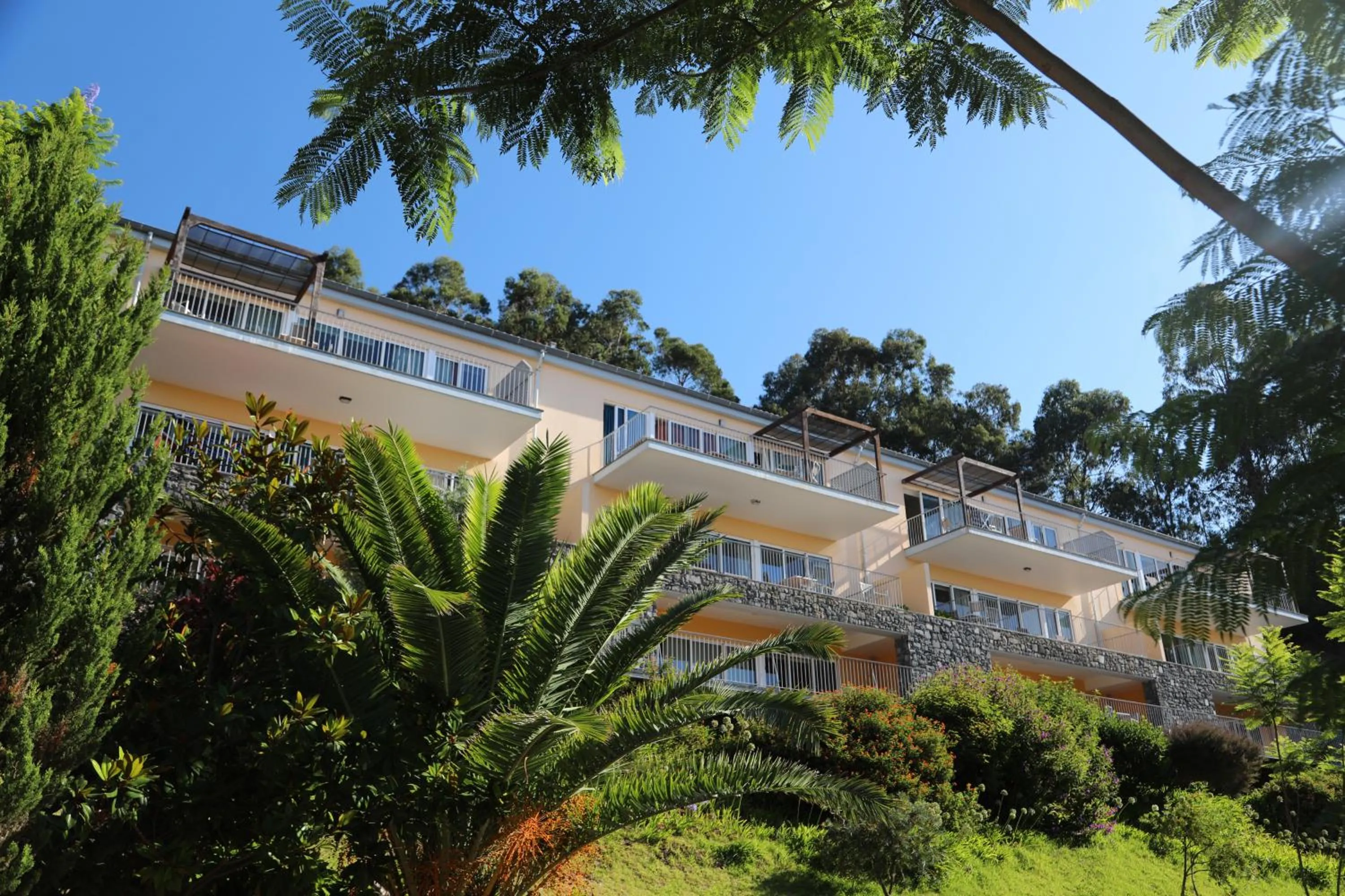 Property building in Village Cabo Girao