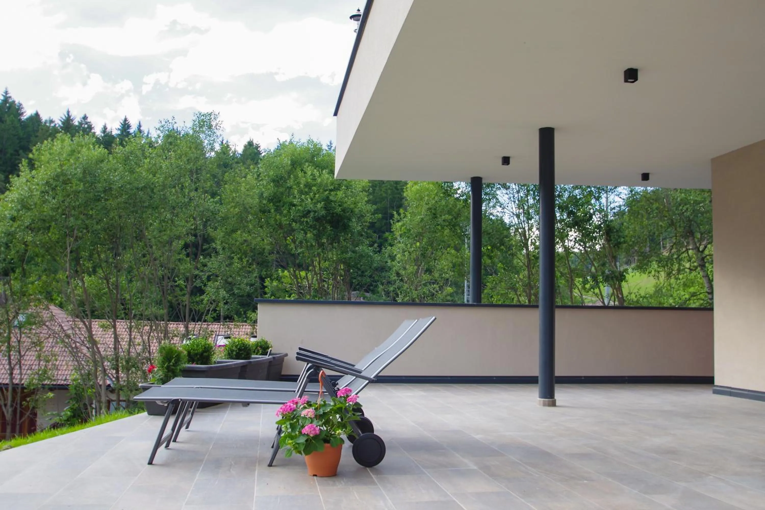 Garden in Apartment Hotel Christine