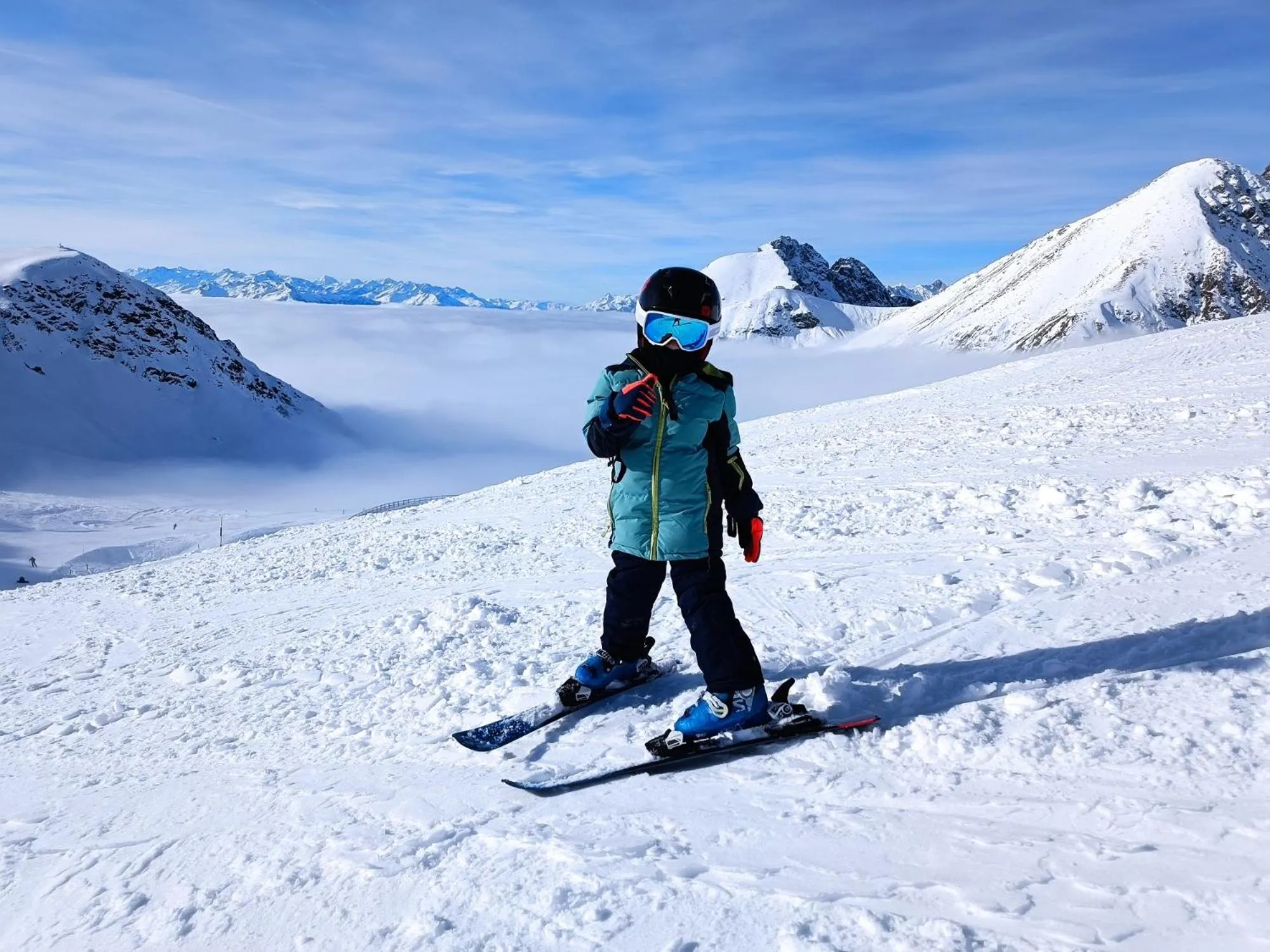 Skiing in Apartment Hotel Christine