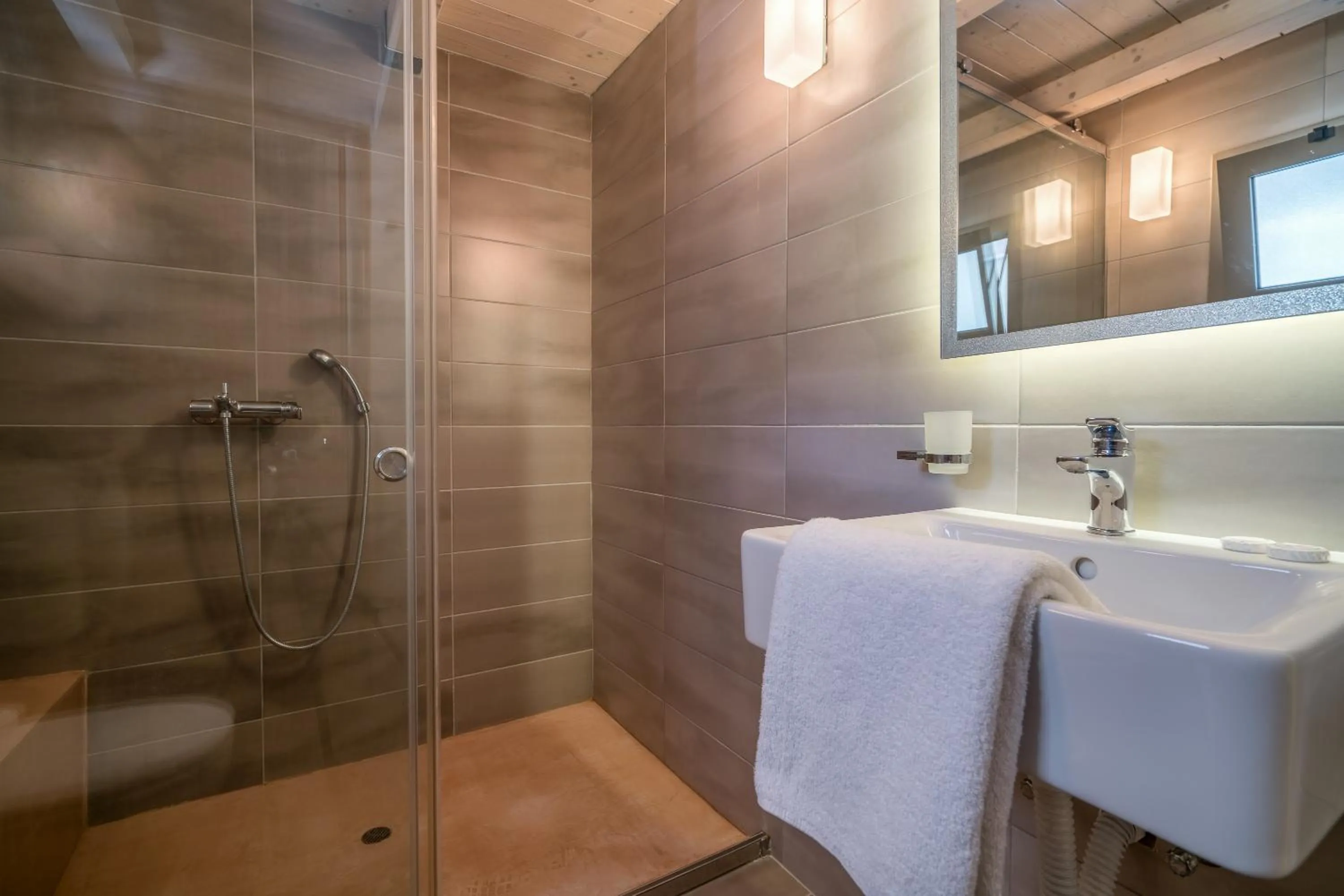 Bathroom in Fiore Beach Studios