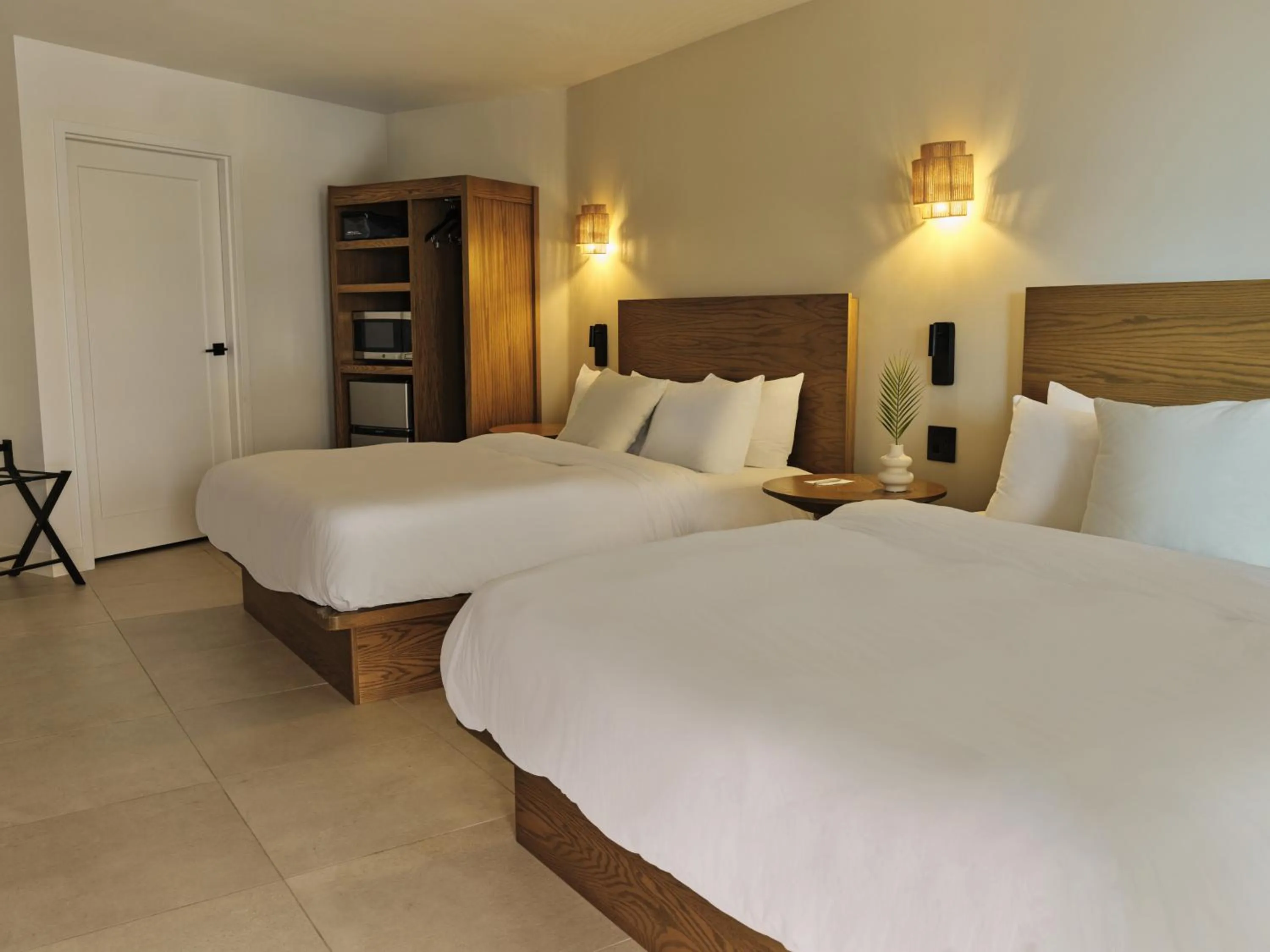 Bedroom, Bed in Ambros Daytona