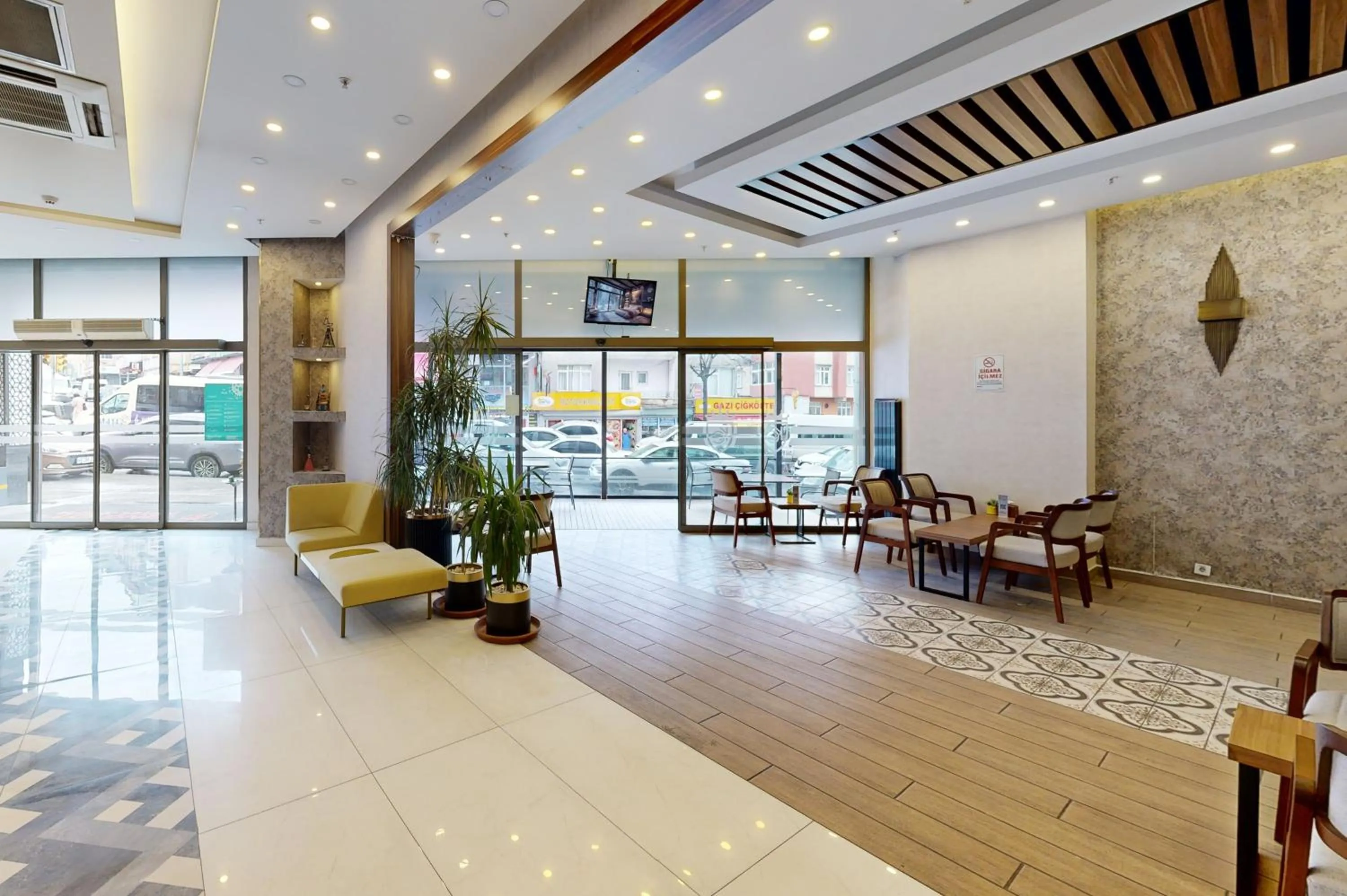 Restaurant/places to eat in King City Hotel Istanbul Ataturk Airport