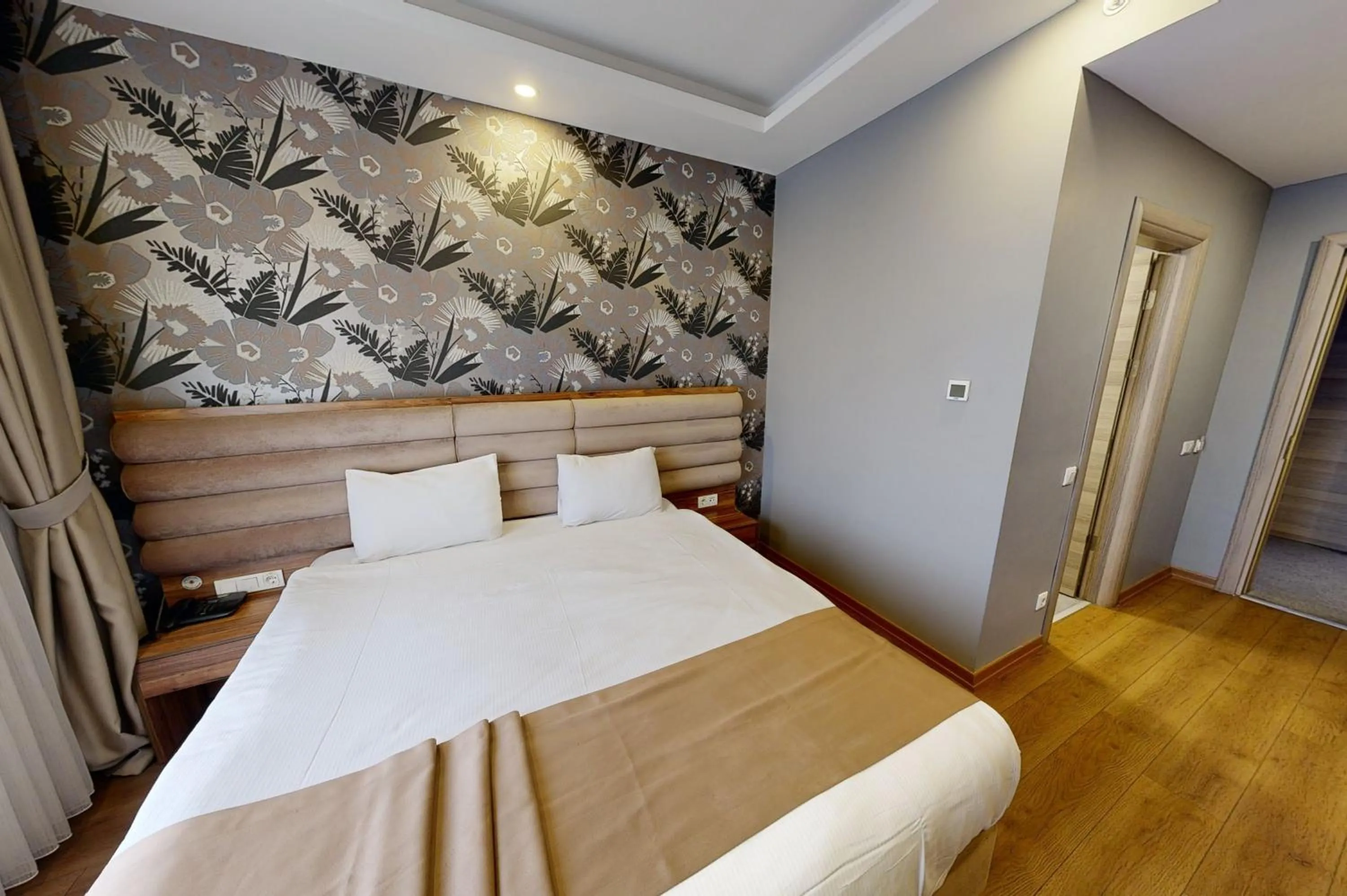 Bed in King City Hotel Istanbul Ataturk Airport