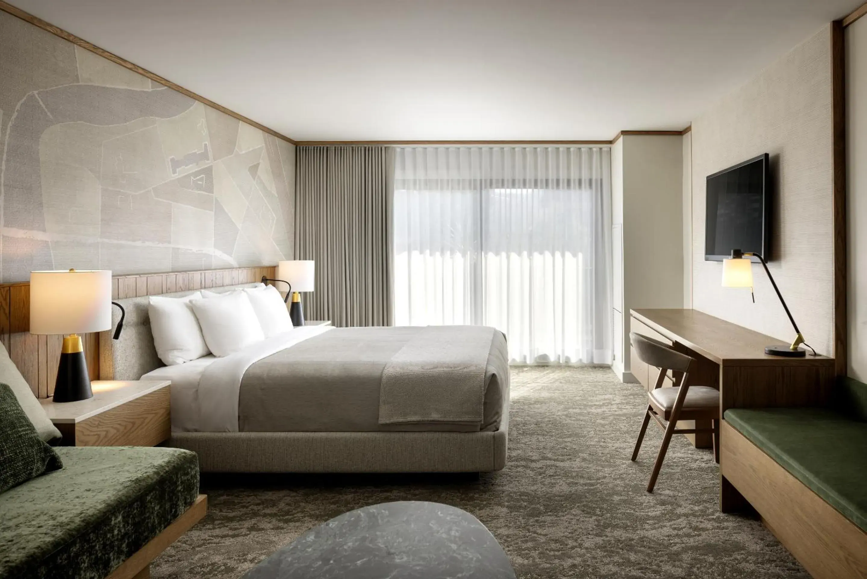 Superior King Room with Day Bed in Banff Park Lodge Superior King Room with Day Bed in Banff Park Lodge