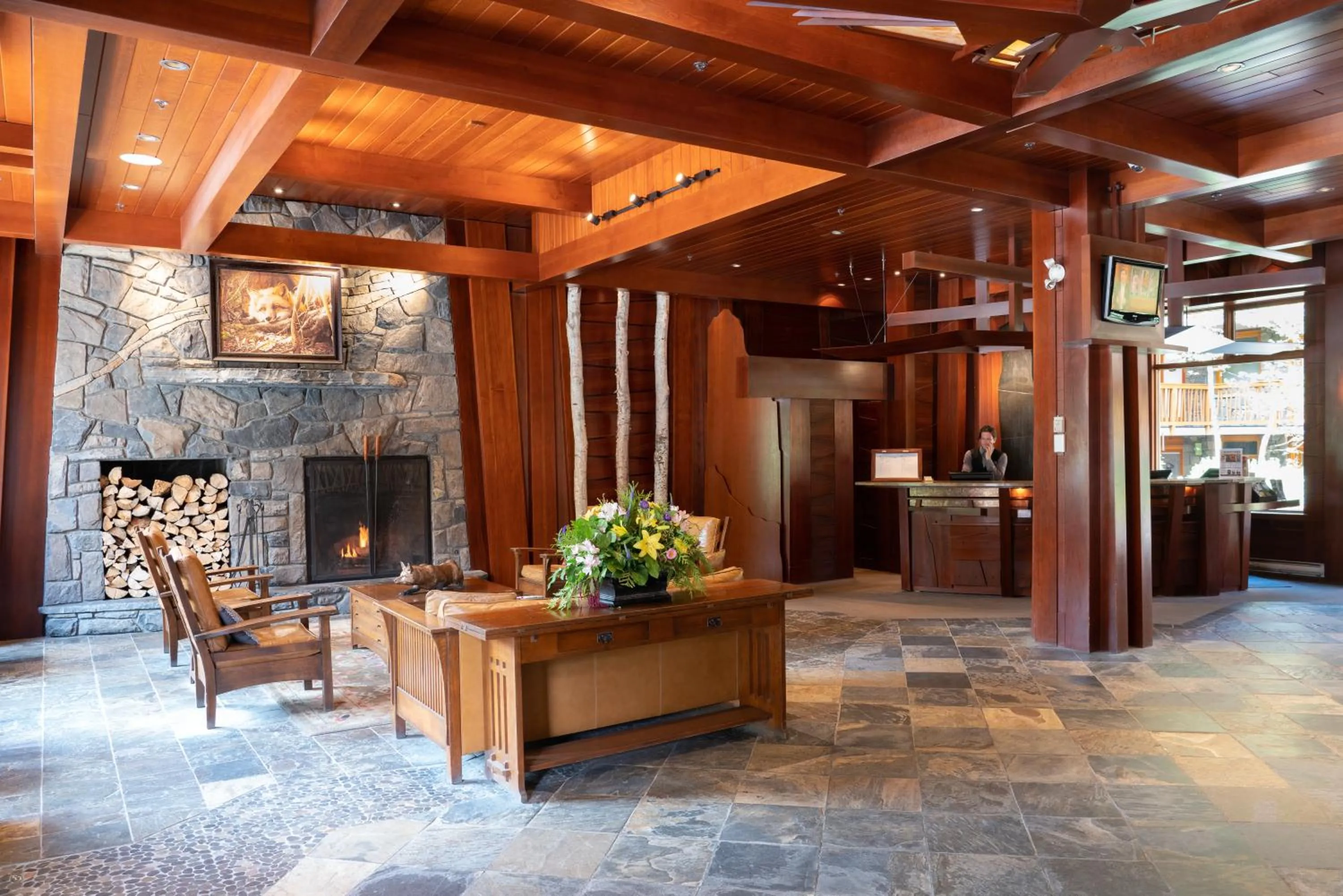 Lobby or reception in Fox Hotel and Suites