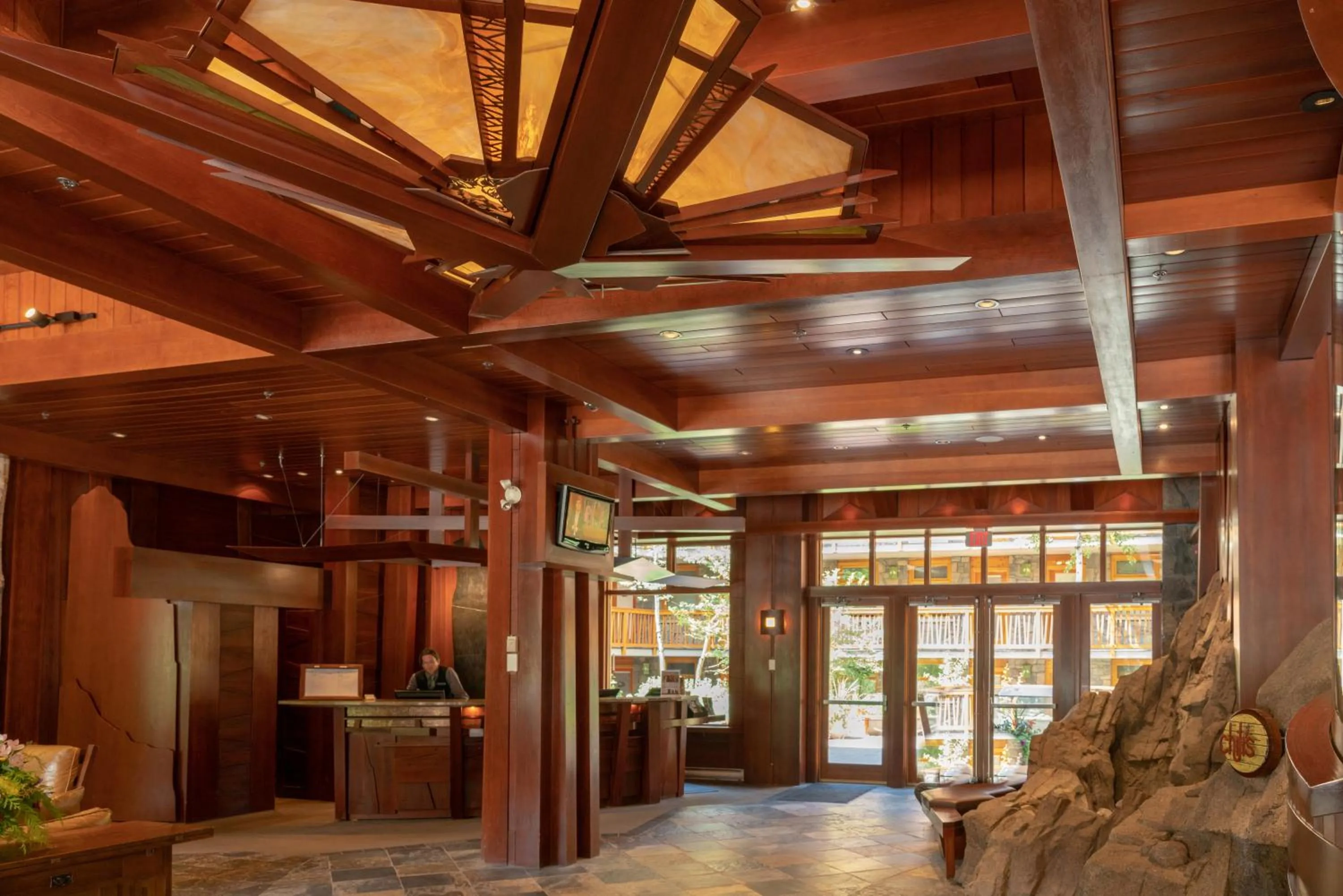 Lobby or reception in Fox Hotel and Suites