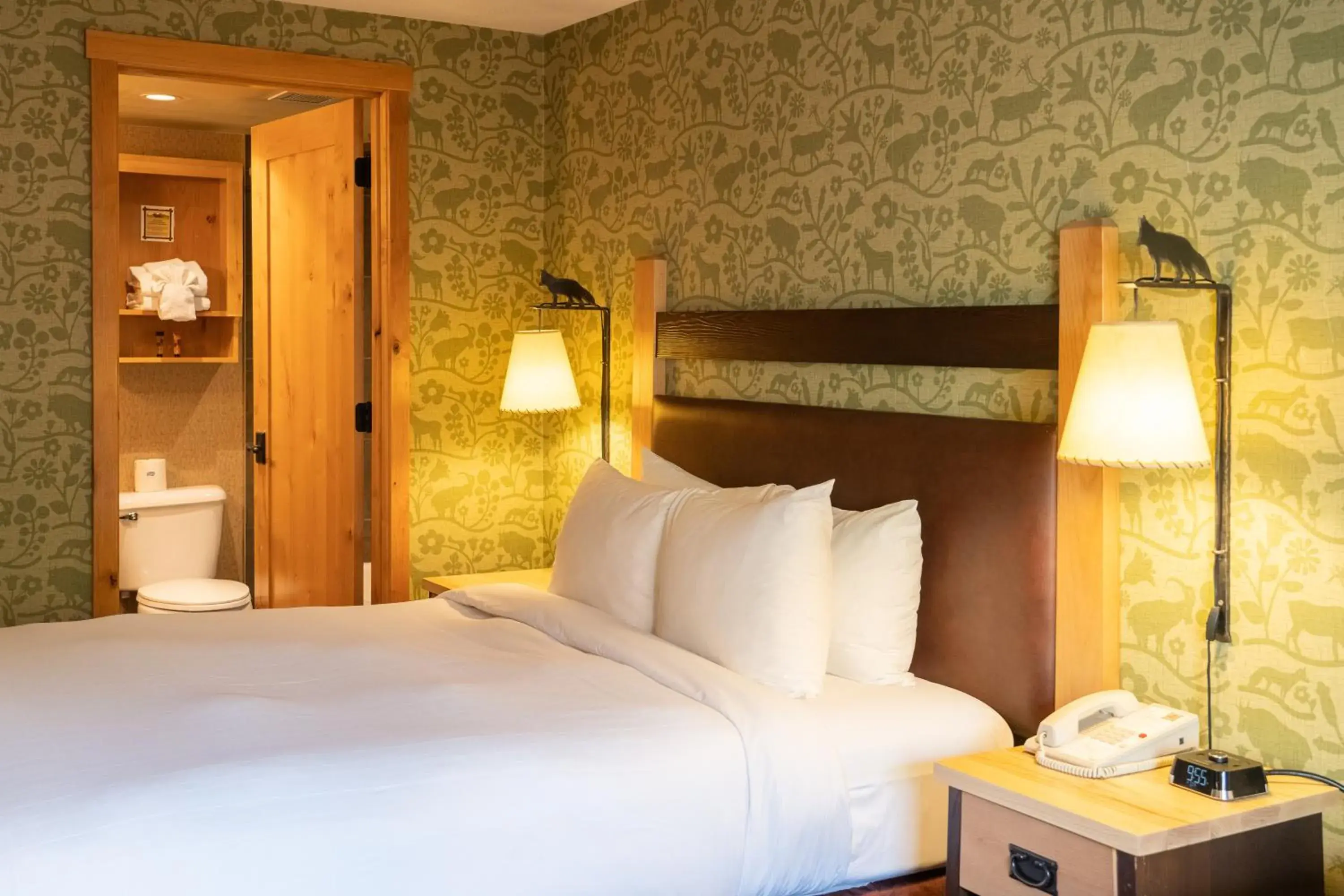 Premium One Bedroom Loft Suite in Fox Hotel and Suites Premium One Bedroom Loft Suite in Fox Hotel and Suites