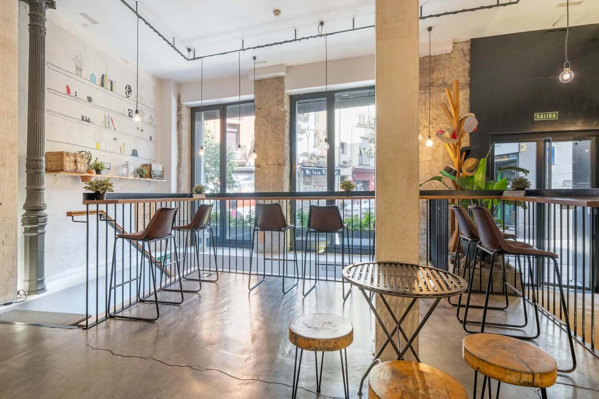 Seating area in The Hat Madrid