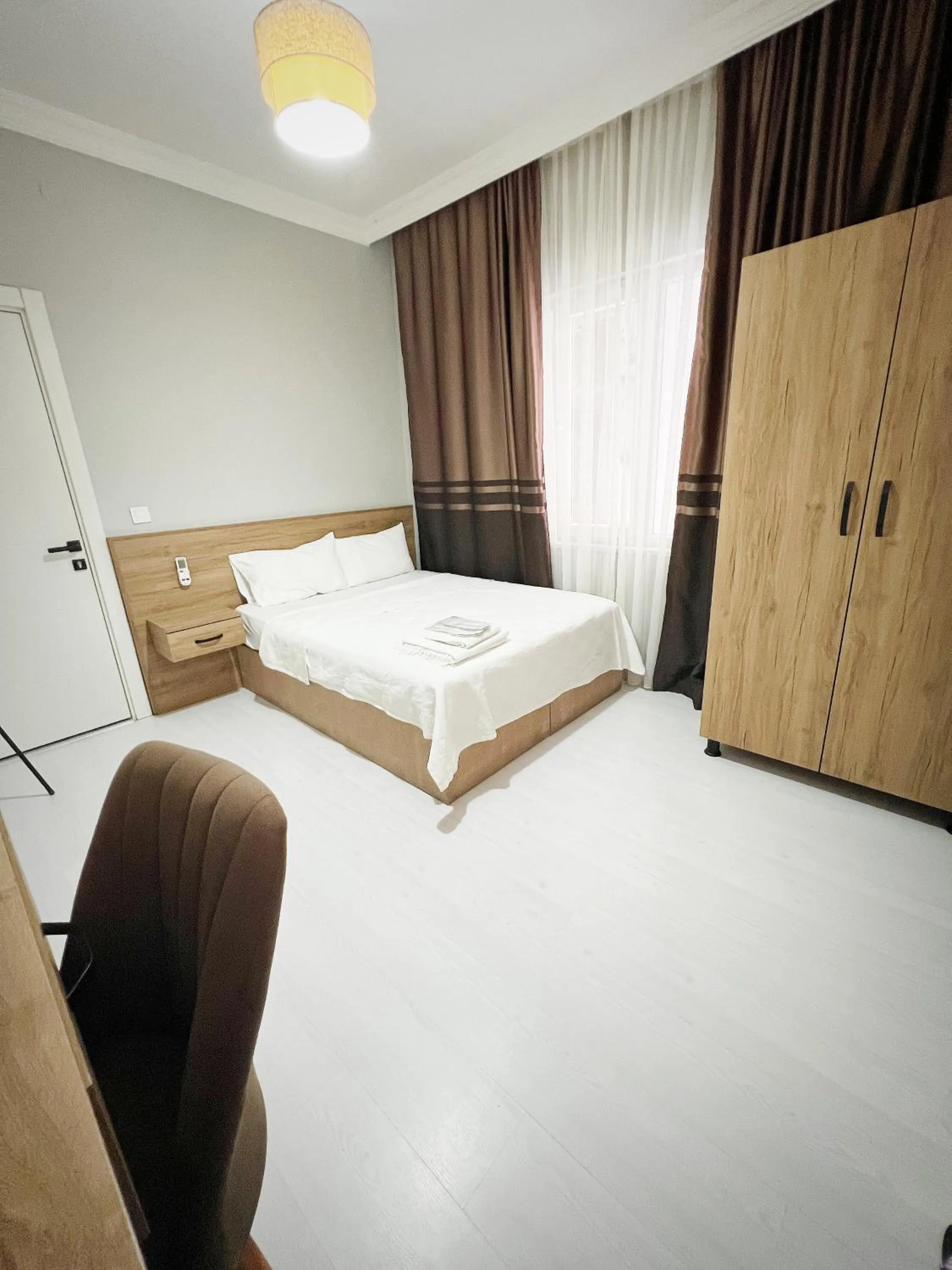 Bedroom, Bed in Karhal Hotel