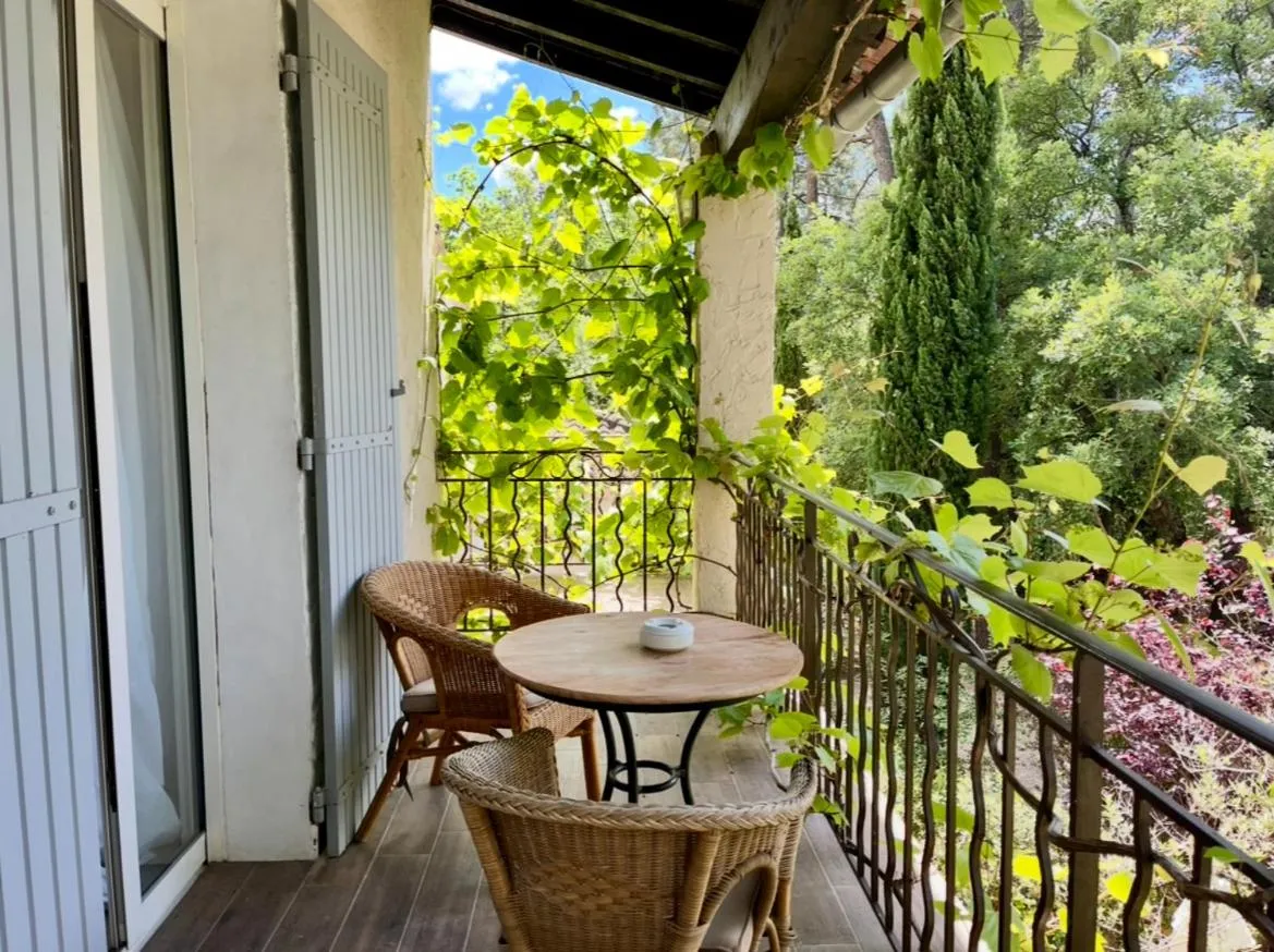 Logis Hôtel restaurant des Pins