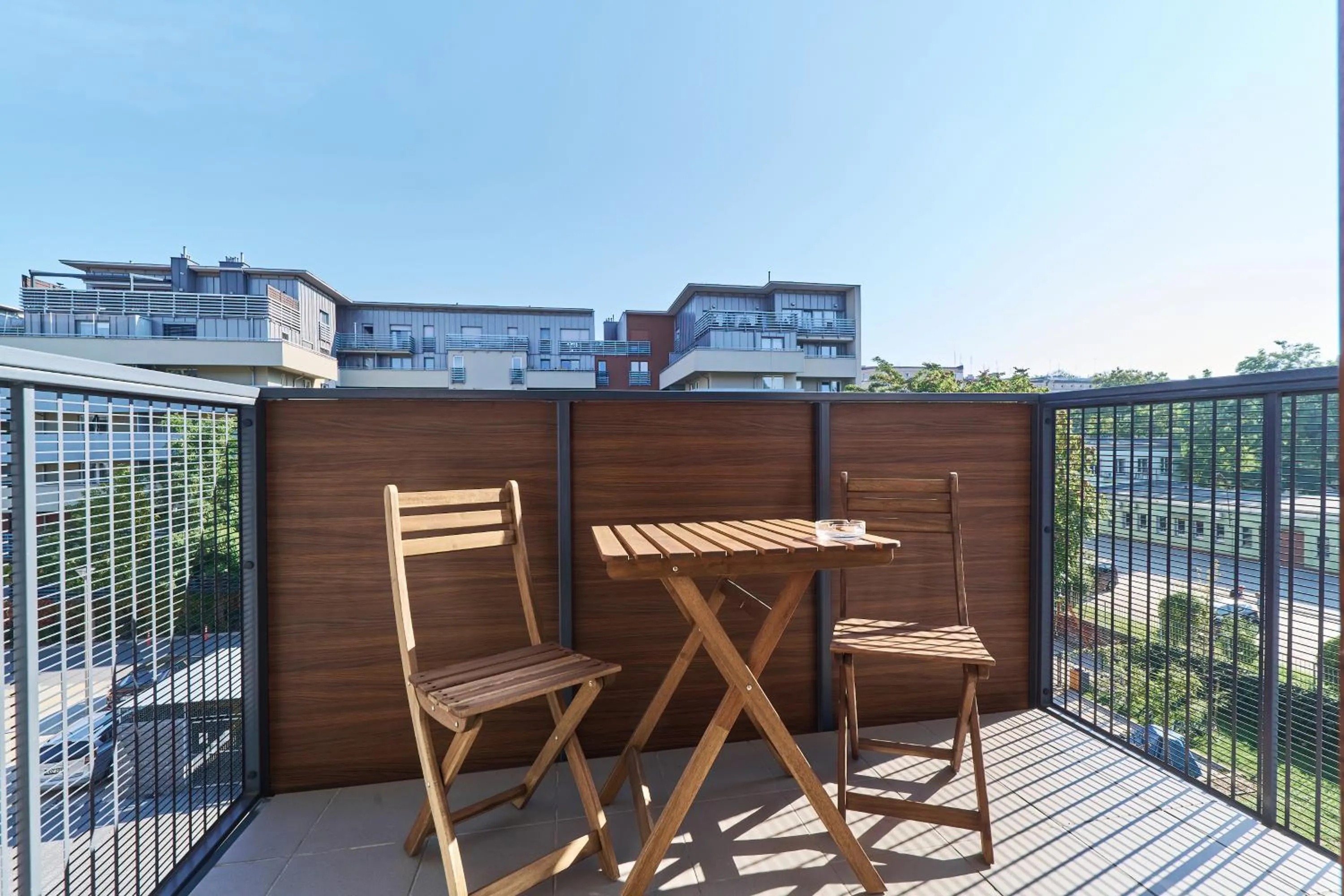 Balcony/Terrace in Nowa Tęczowa Apartments Promenada Staromiejska by Noclegi Renters