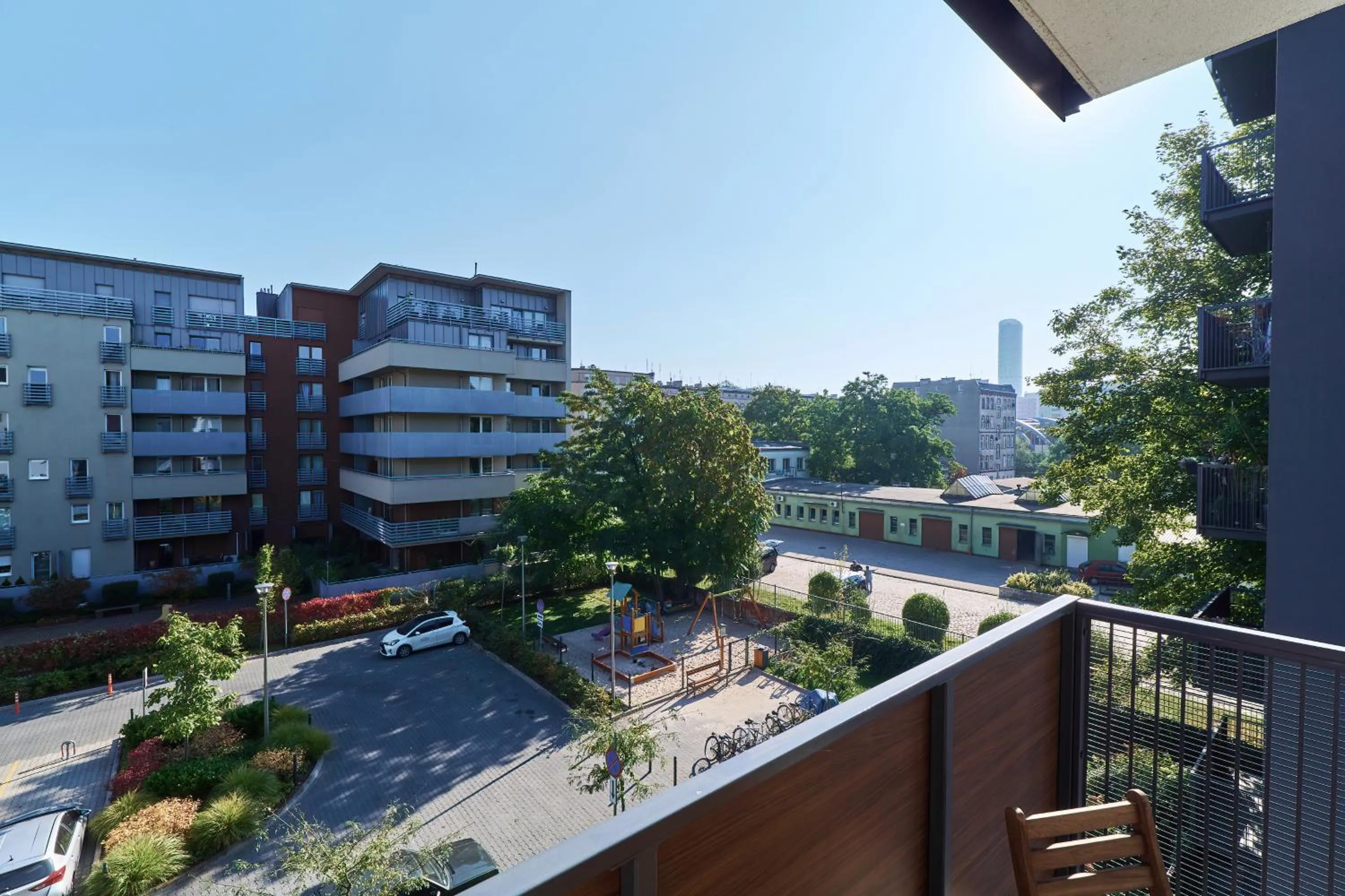 Street view in Nowa Tęczowa Apartments Promenada Staromiejska by Noclegi Renters