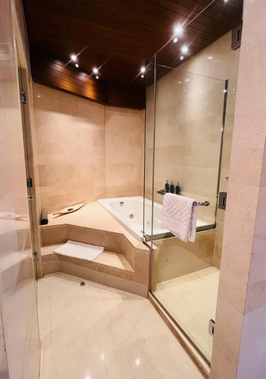 Shower, Bathroom in Hilton Kuwait Resort
