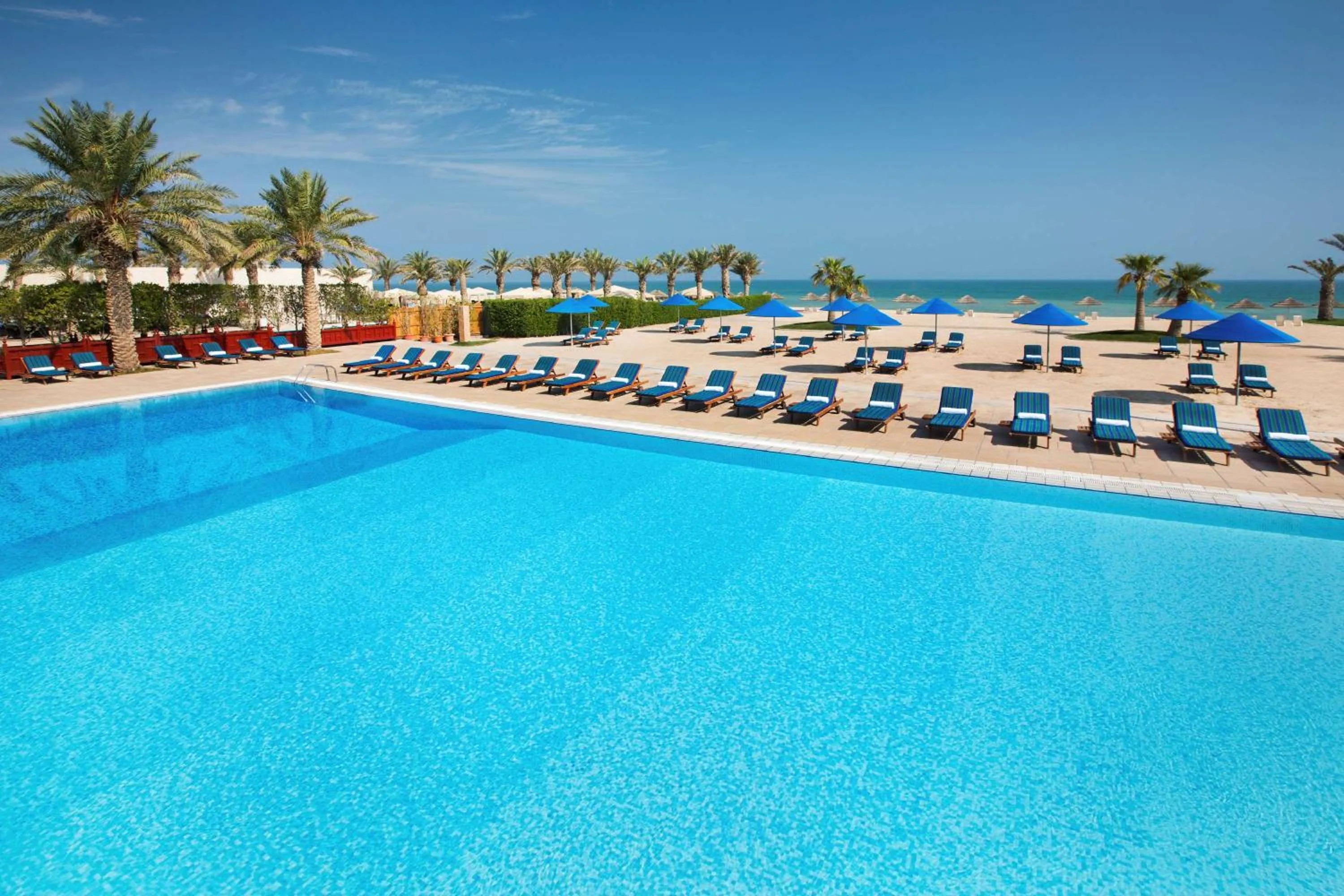 Pool view, Swimming Pool in Hilton Kuwait Resort