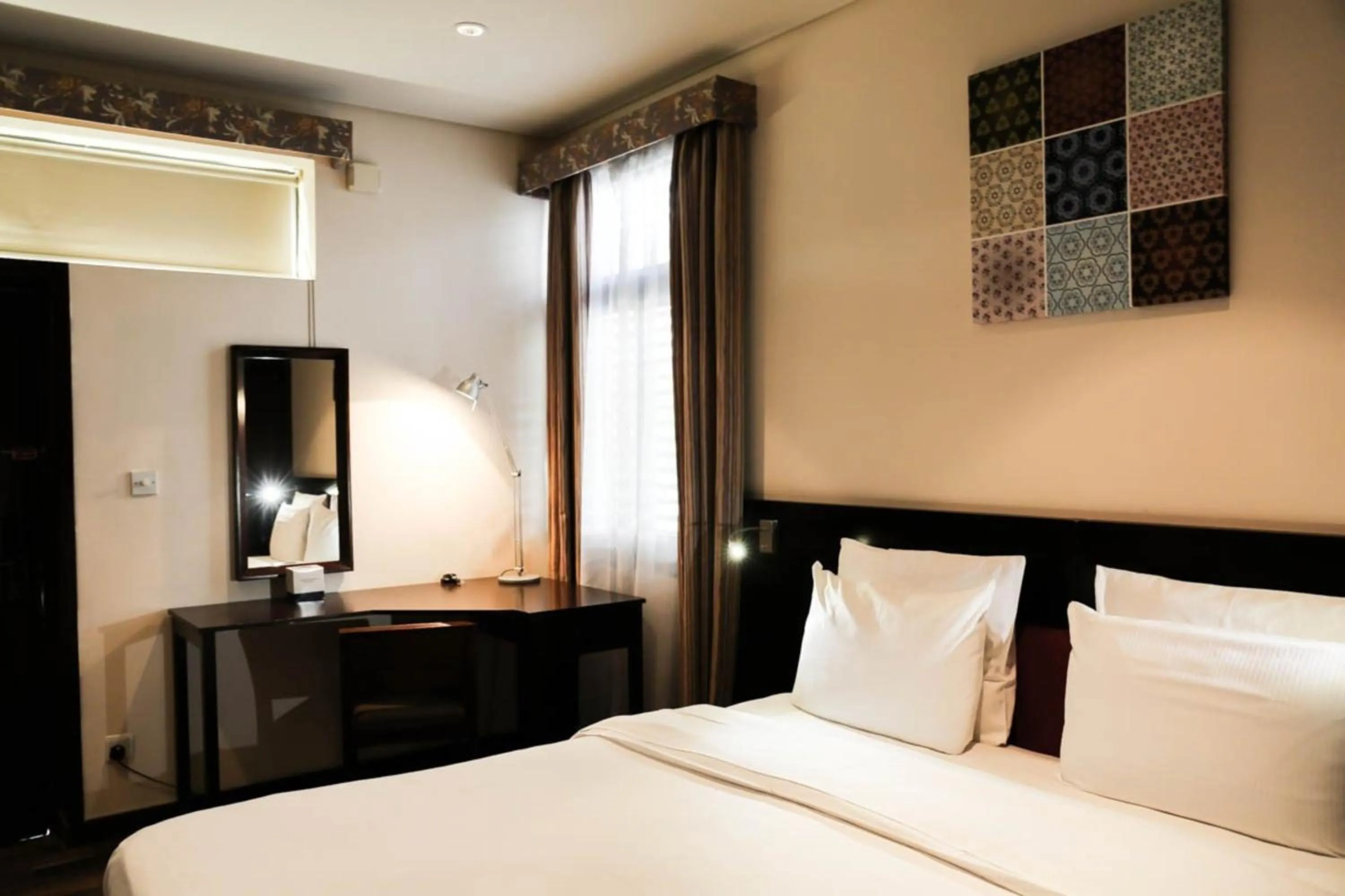 Bed in Hilton Kuwait Resort