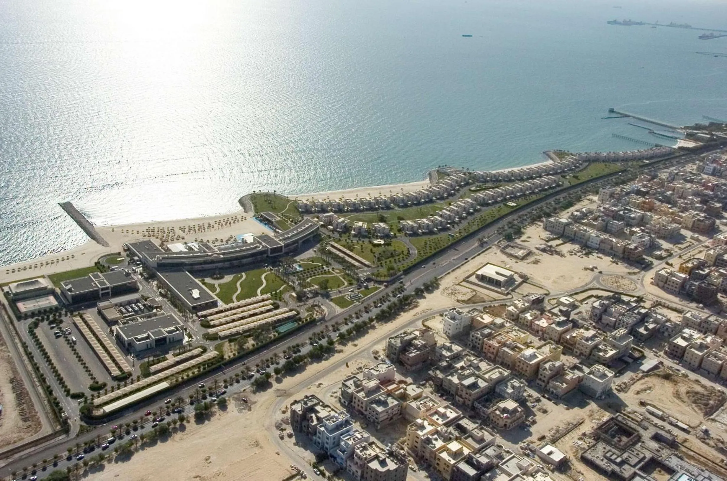 Property building, Bird's-eye View in Hilton Kuwait Resort
