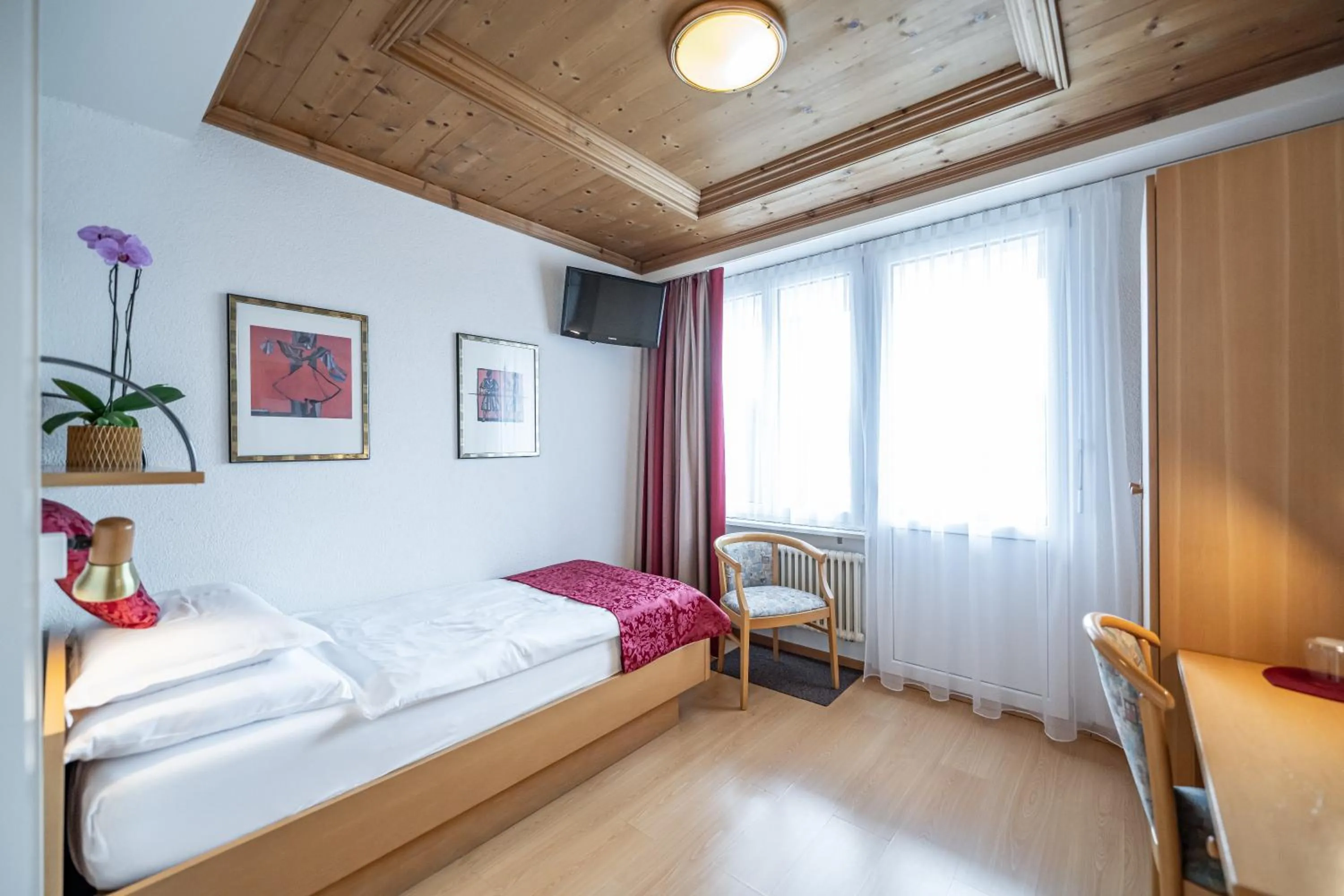 Photo of the whole room, Bed in Hotel Vorab - Familienbetrieb mit Herz