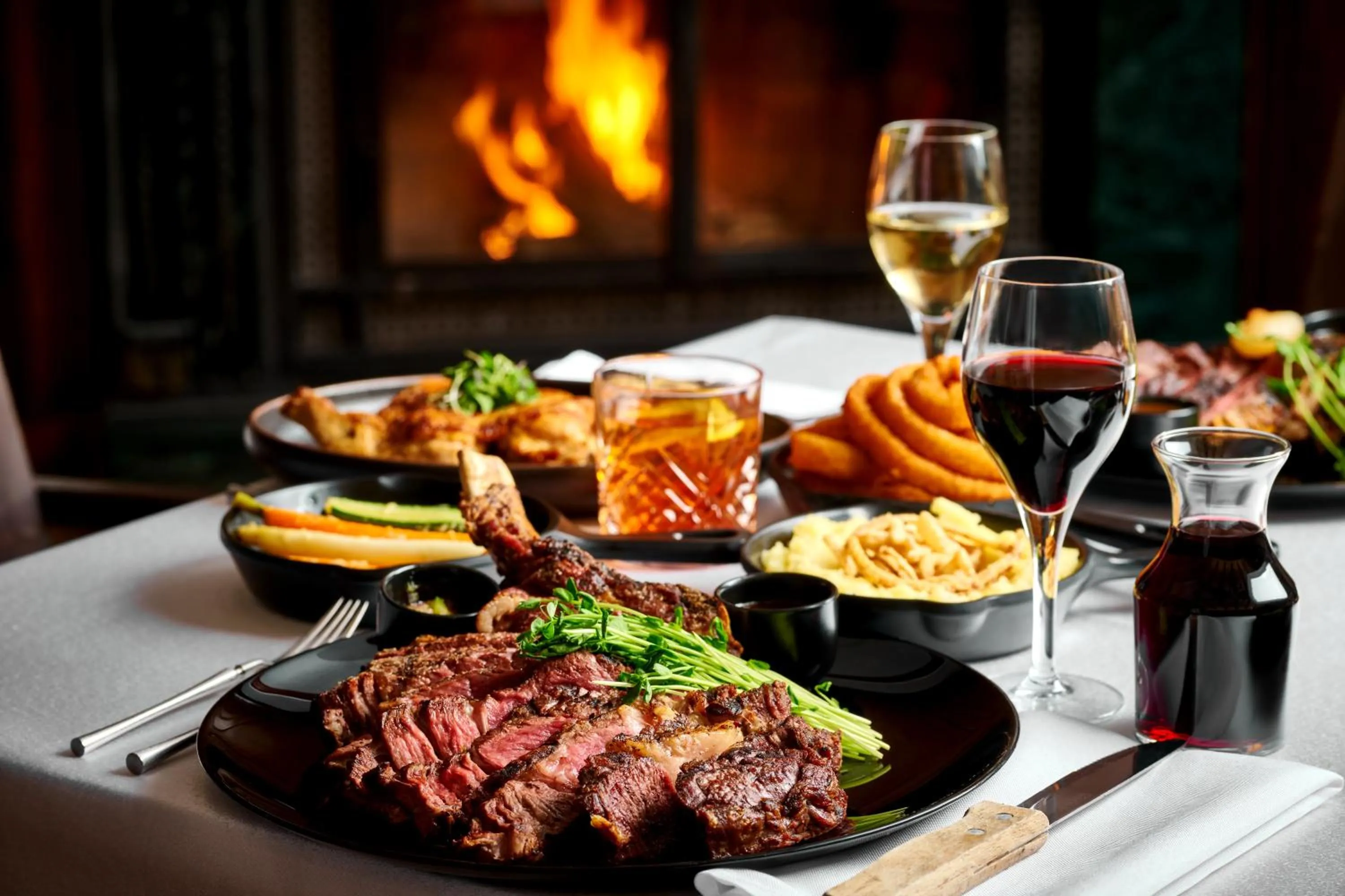 Restaurant/places to eat in Sleepy Hollow Hotel