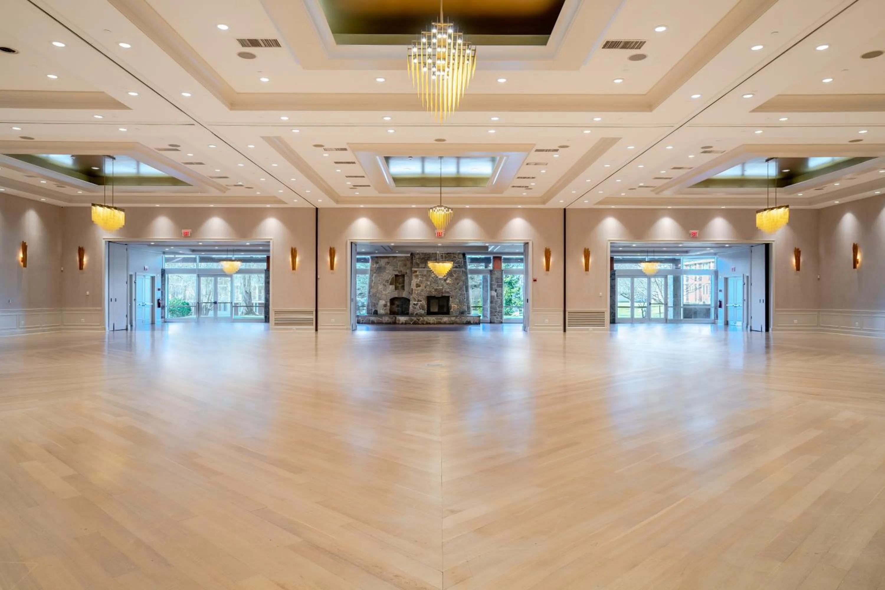 Property building in Sleepy Hollow Hotel