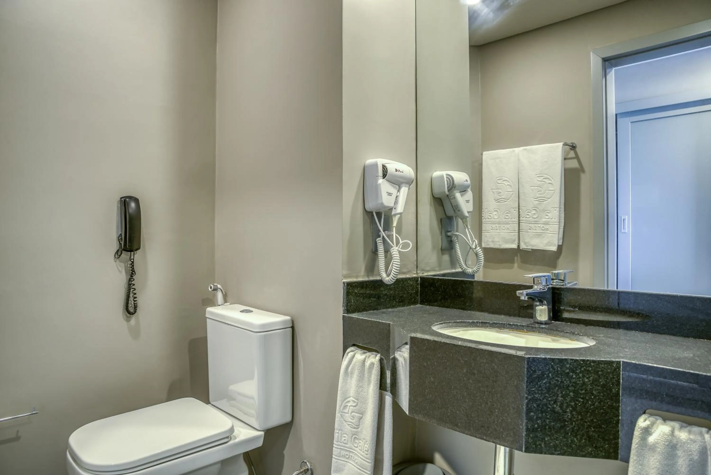 Bathroom in Vila Galé Resort Alagoas - All Inclusive