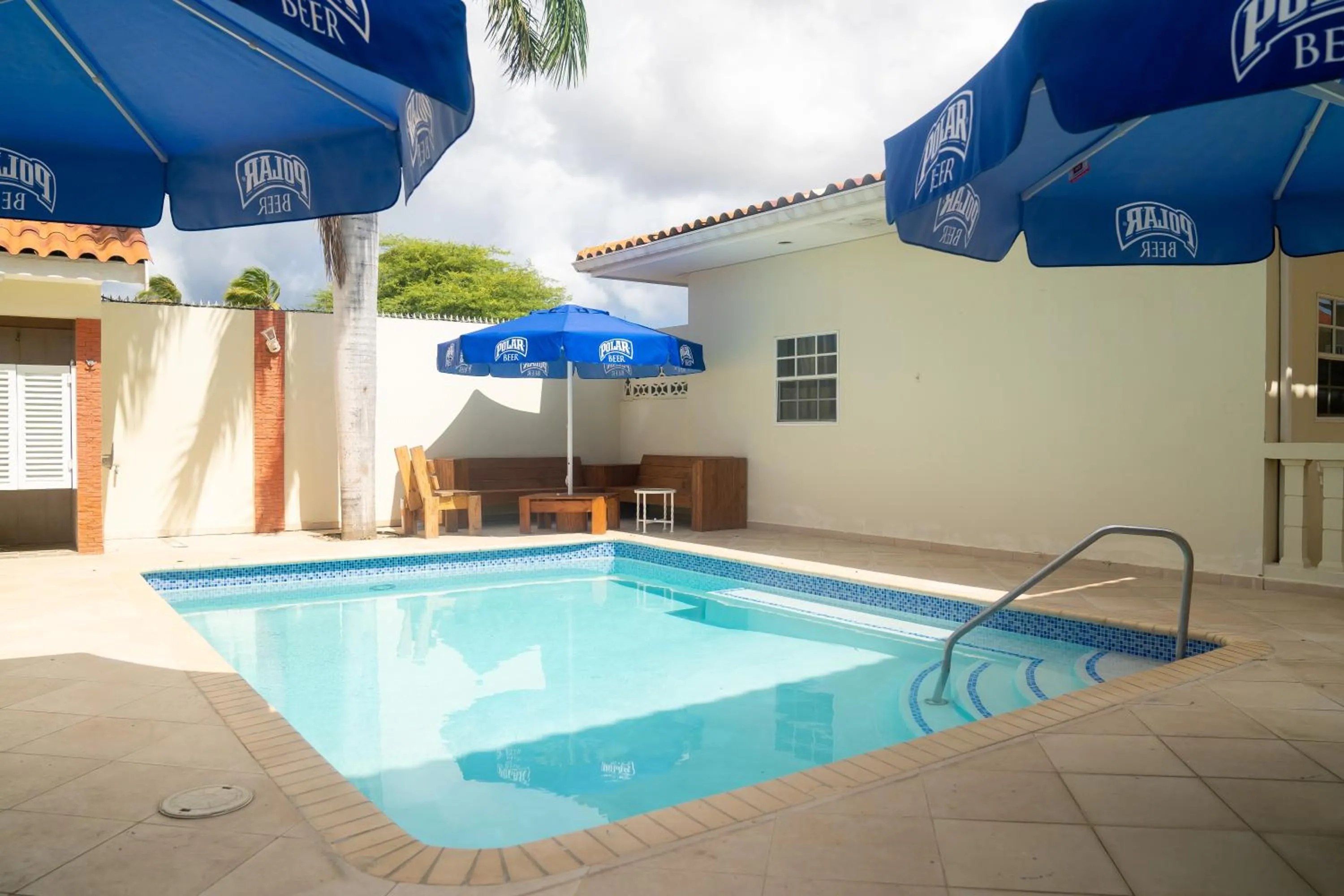 Swimming pool in Delynne Boutique Hotel