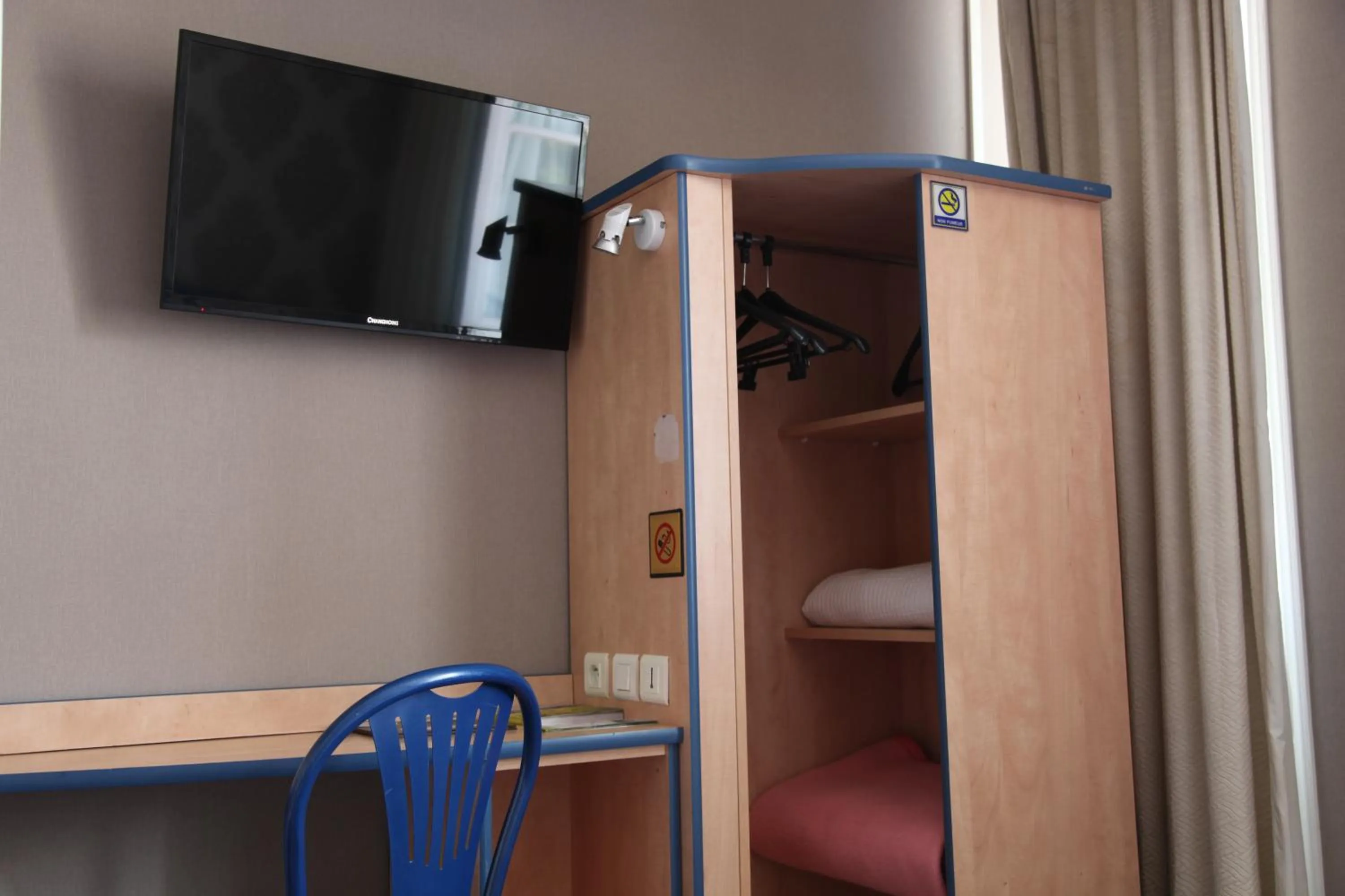 Bed in Absolue Renaissance